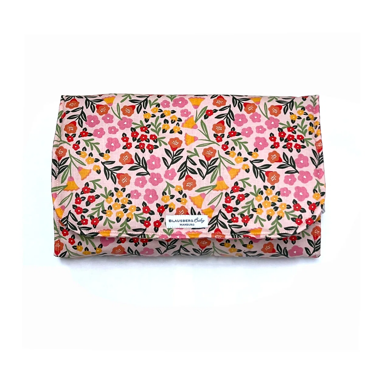 Blausberg Baby – Wickelunterlage für unterwegs, faltbare Wickel-Clutch aus beschichtetem Stoff, wasserdicht & abwaschbar, kompakt für Handtasche, nachhaltig (Happy Flower Rosa)