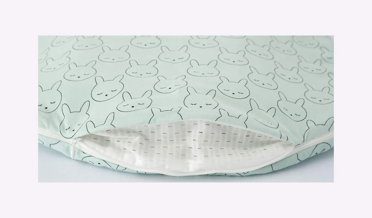 Träumeland S0102307 Außenschlafsack LIEBMICH Kuschelhase 80/86, mehrfarbig