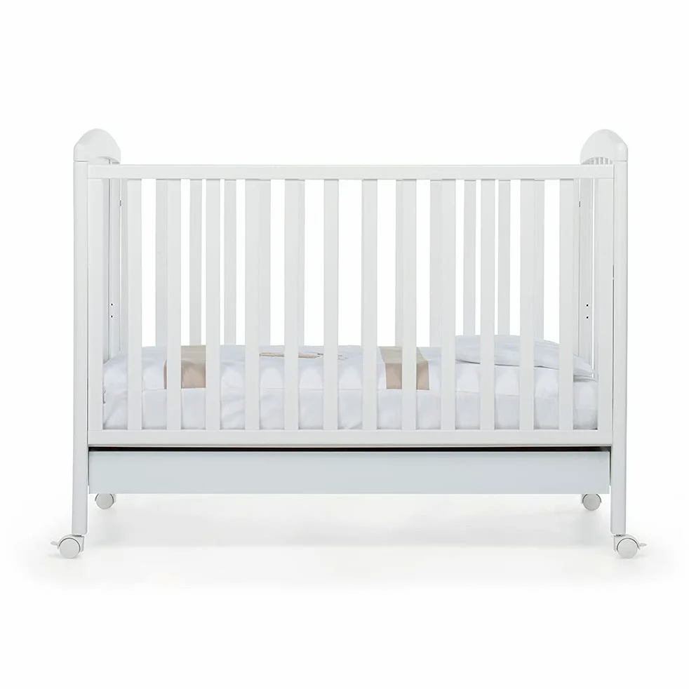 Foppapedretti Felicity, Kinderbett mit verstellbarem Seitenteil, 131 x 71 x 103 cm, 24 kg, weiß