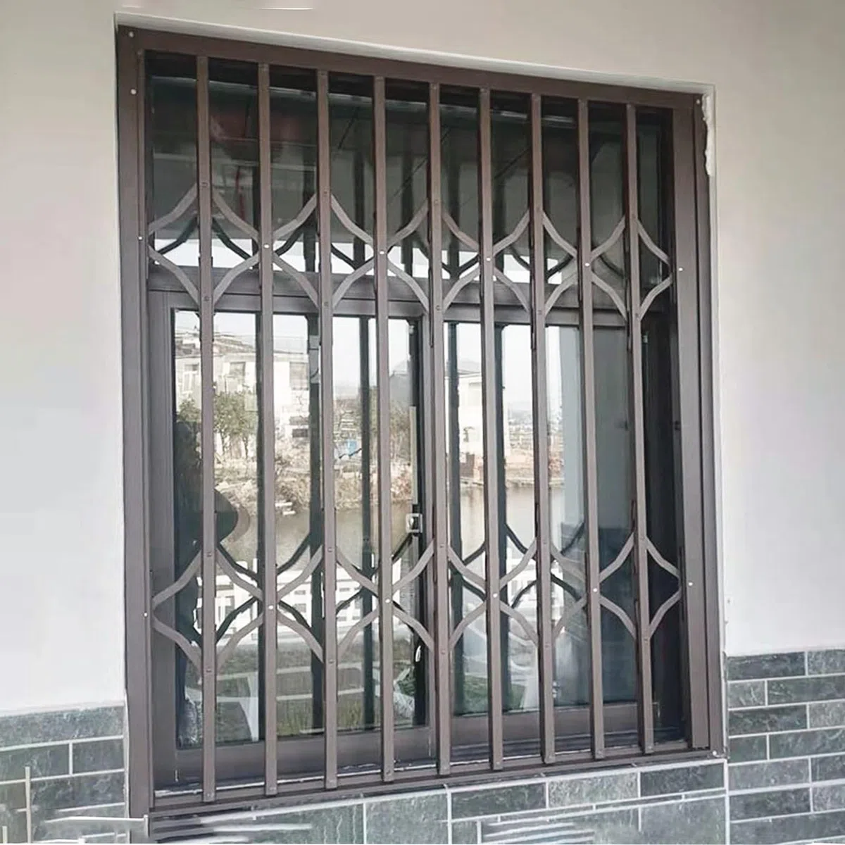 CMYUN Fenstergitter Einbruchschutz Faltbare Fenstersicherung/Einbruchschutzgitter, 50 55 60 70 80 85 90 100 120 cm Fenstergittergeländer für Kinder, Schiebefenster-Barrikade(W70xH90cm/28x36in)