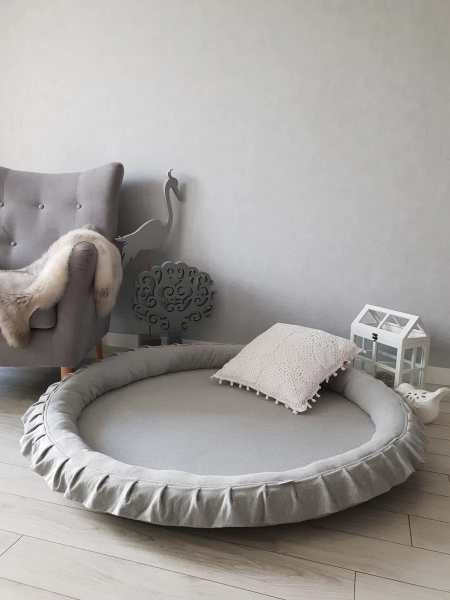 Hellgrau Premium Babynest Babyspielmatte Kokon Abnehmbarer Baumwollbezug Hochwertiger Schaumstoff Weiche Babymatte für Neugeborene Spielmatte für Babyschlaf Sicheres Babynest