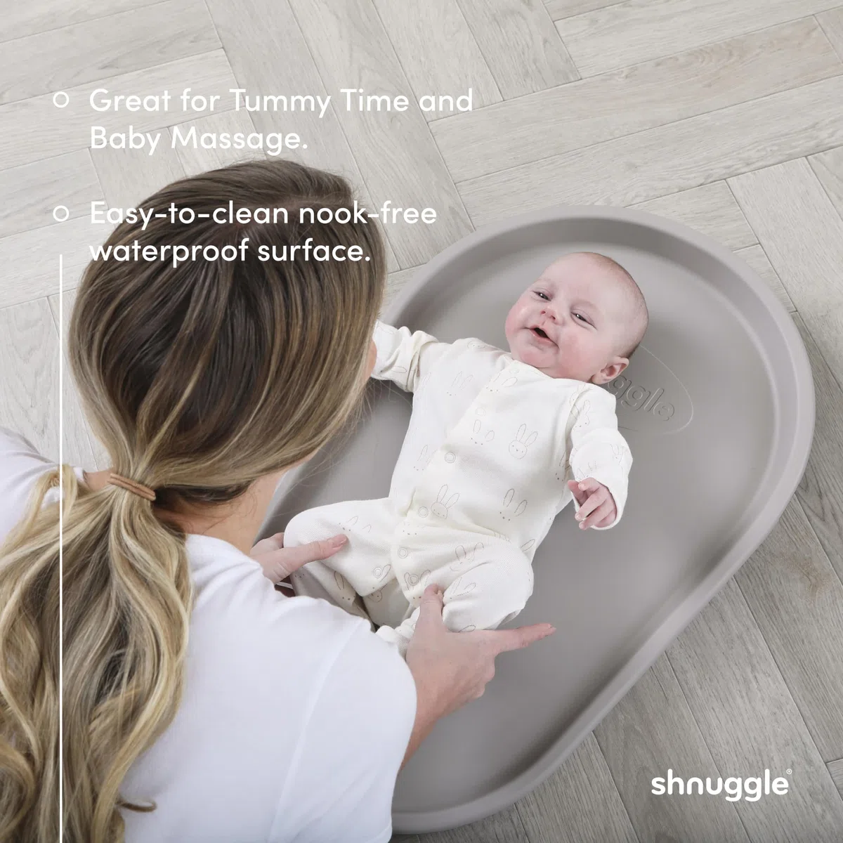 Shnuggle Squishy Baby-Wickelunterlage, weiches und warmes Schaumstoff-Material ist schöner für Babys, perfekt für Windeln, rutschfest, leicht zu reinigen, abwischbar, elfenbeinfarben