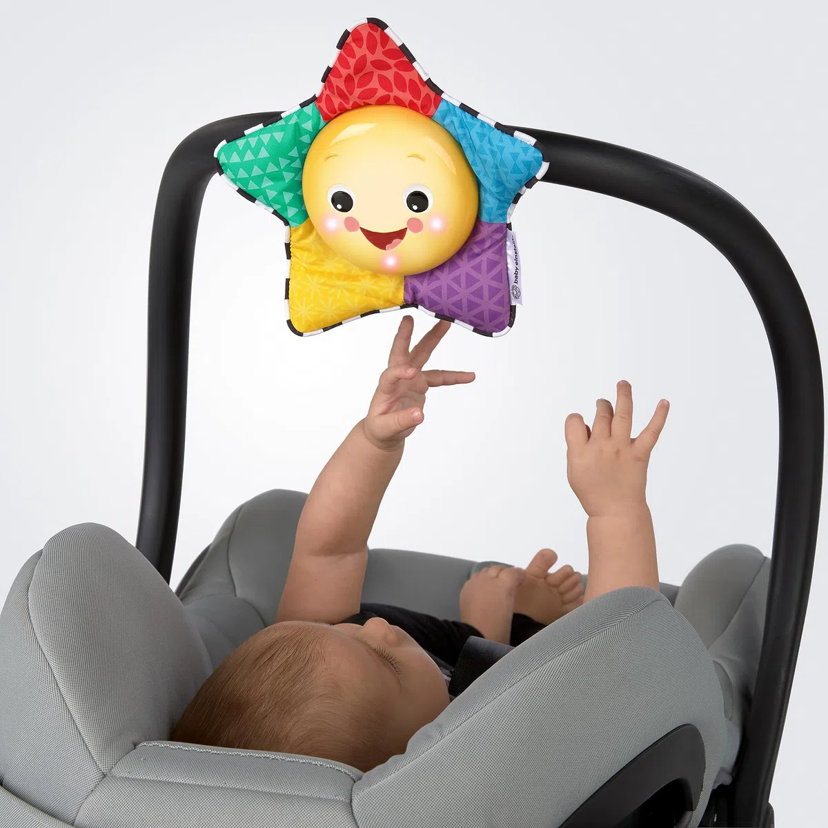 Baby Einstein, Caterpillar & Friends Spieldecke mit Spielbogen, abnehmbaren Spielzeugen, Lichteffekten sowie Melodien, maschinenwaschbar