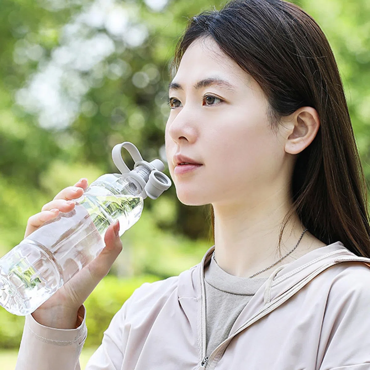 Auslaufsicherer Silikon-Flaschenaufsatz mit Auslauf – 2 Stück Baby-Wasserflaschenverschluss, Silikon-Flaschen-Top-Auslauf-Adapter als Ersatz für Kinder, Silikon-Trinkbecherdeckel