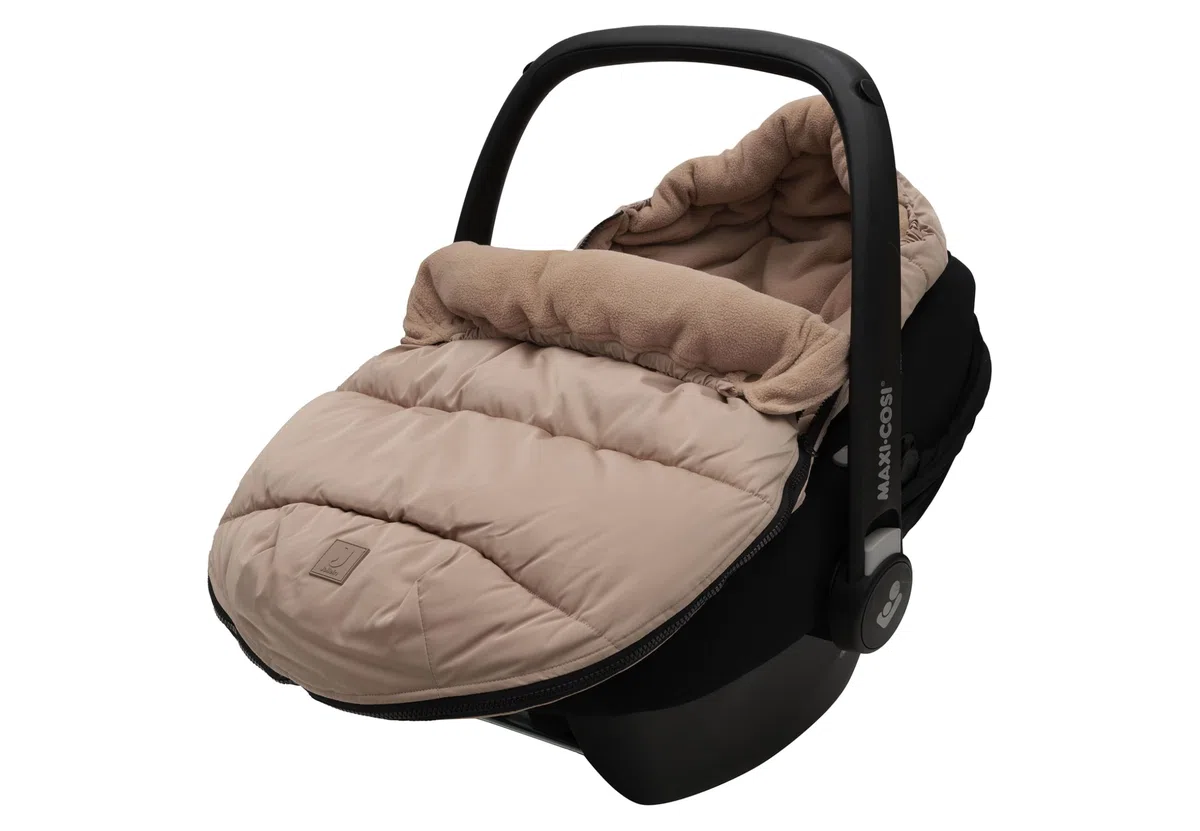 Jollein Fußsack Puffed - Biscuit - Für Babyschale Kinderautositz Gruppe 0+ und Kinderwagen - Für 3-Punkt- und 5-Punkt-Gurt