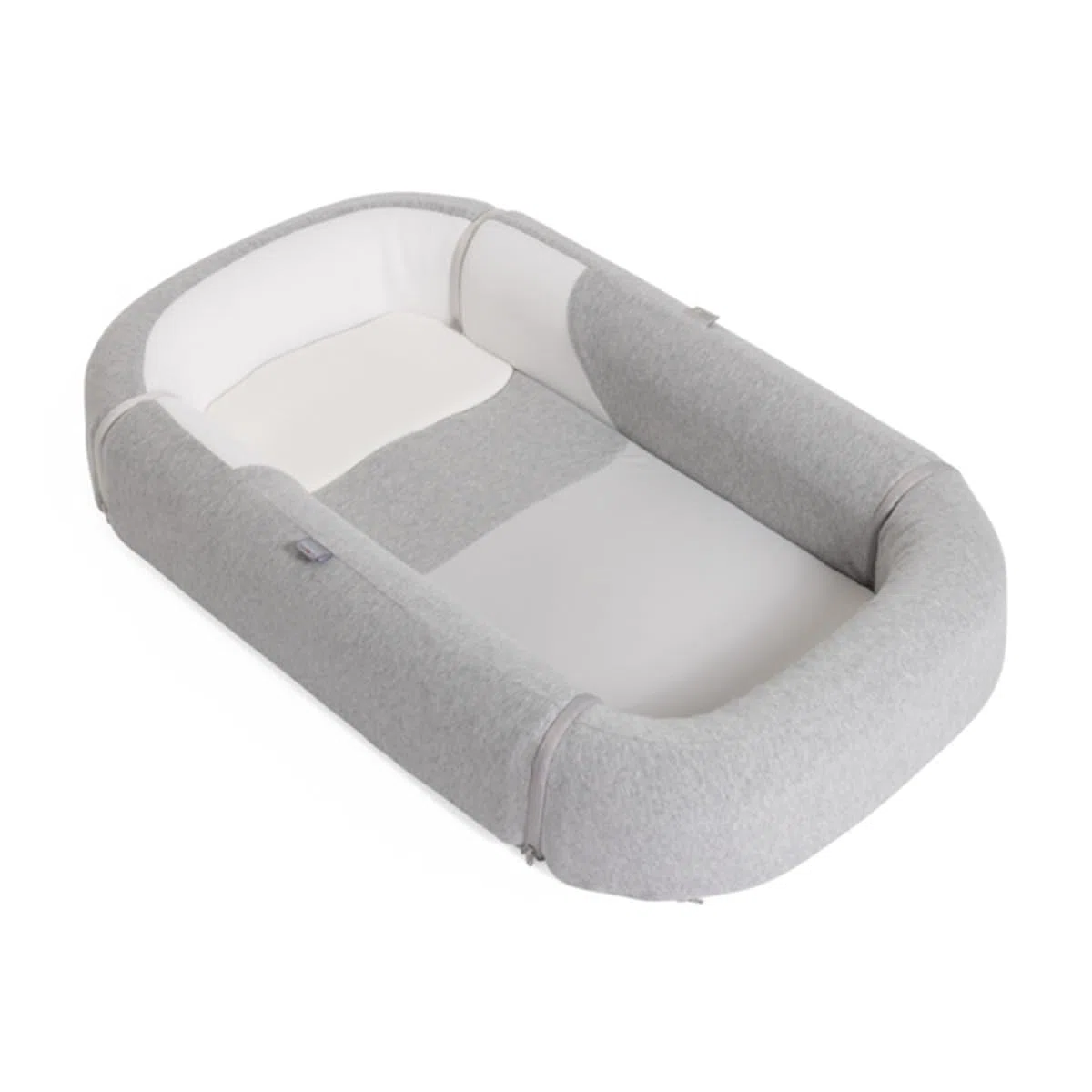 Chicco Mommy Pod 3in1, Babynestchen Kuschelnest Neugeborene, 81 cm x 49 cm, Baby-Nestchen, 0-3 Monate zum Schlafen, 0-8 Monate für die Bauchlage, Bezug aus Bio-Baumwolle, maschinenwaschbar, Grau