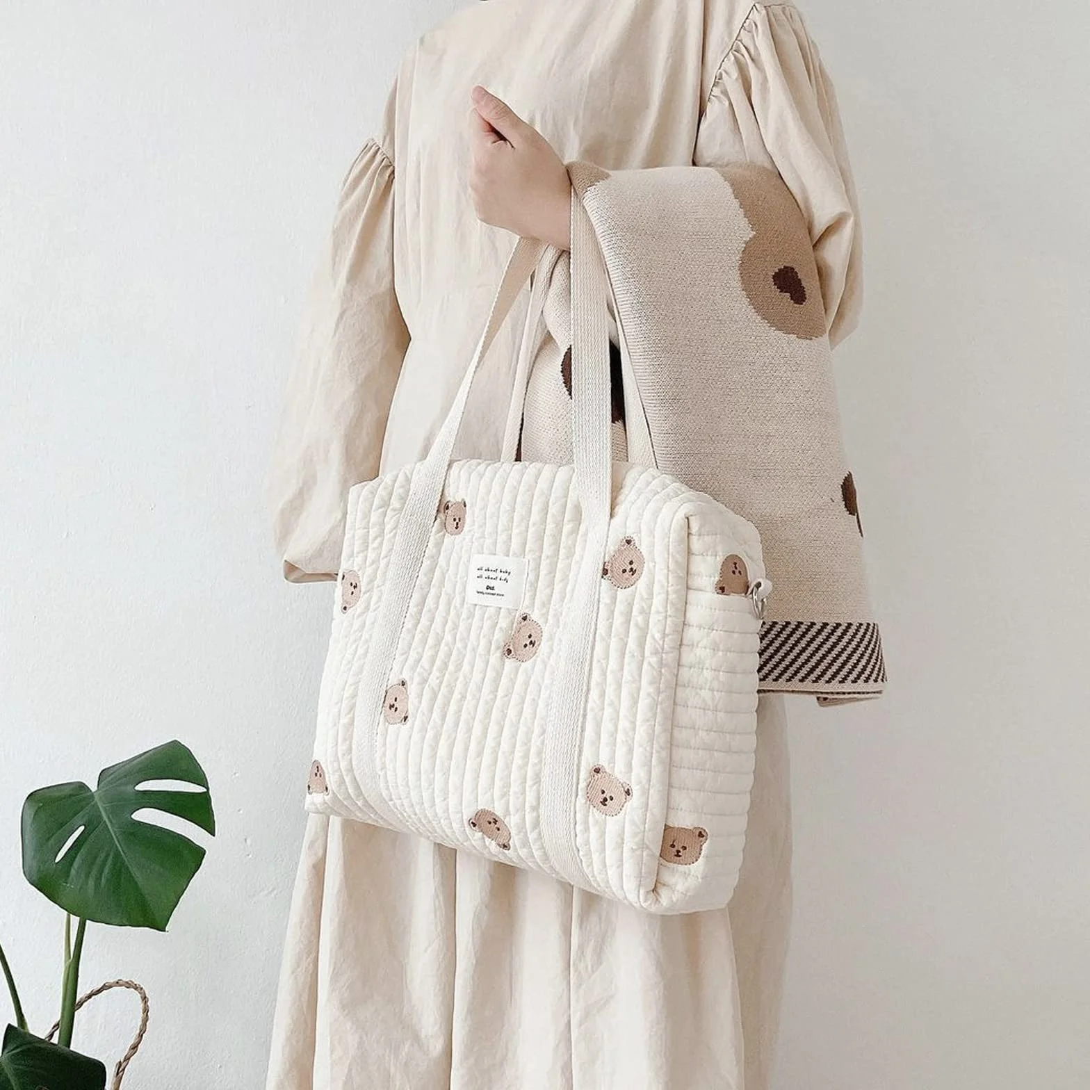 SONARIN Stickerei Baby Wickeltasche,Stilvolle Große Kapazität Baumwolle Reise Wickeltasche Tragetasche Henkeltaschen Tragbare Leichte Babytasche Mama Tasche mit Kinderwagen Haken(Bär)