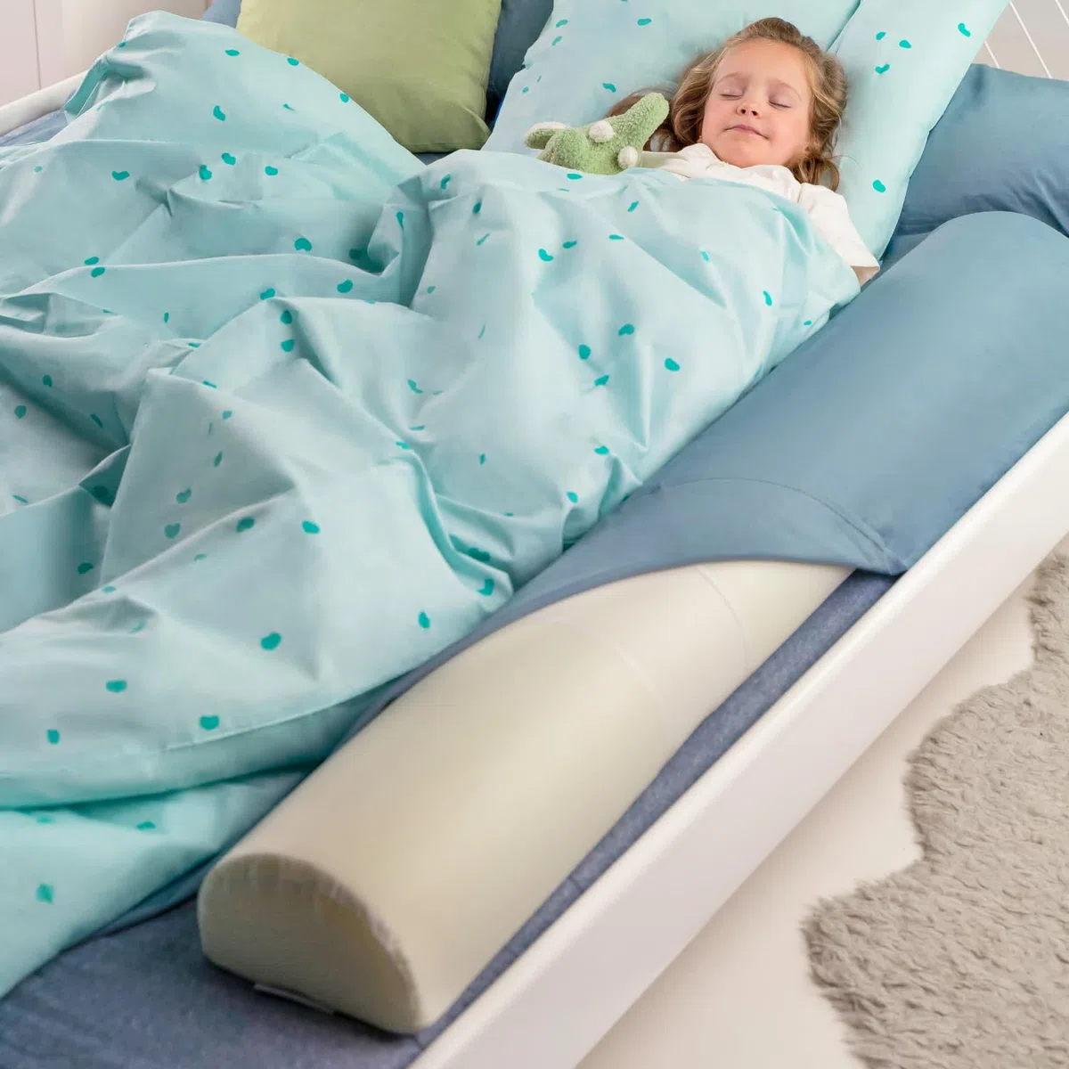 BANBALOO – 2er Pack - Bettkantenschutz, Schutzkissen für Kinderbett, Trennkissen, Randkissen, Babykissen, Bettsicherung und Rausfallschutz, rutschfestes und tragbares Schaumstoff-Kissen