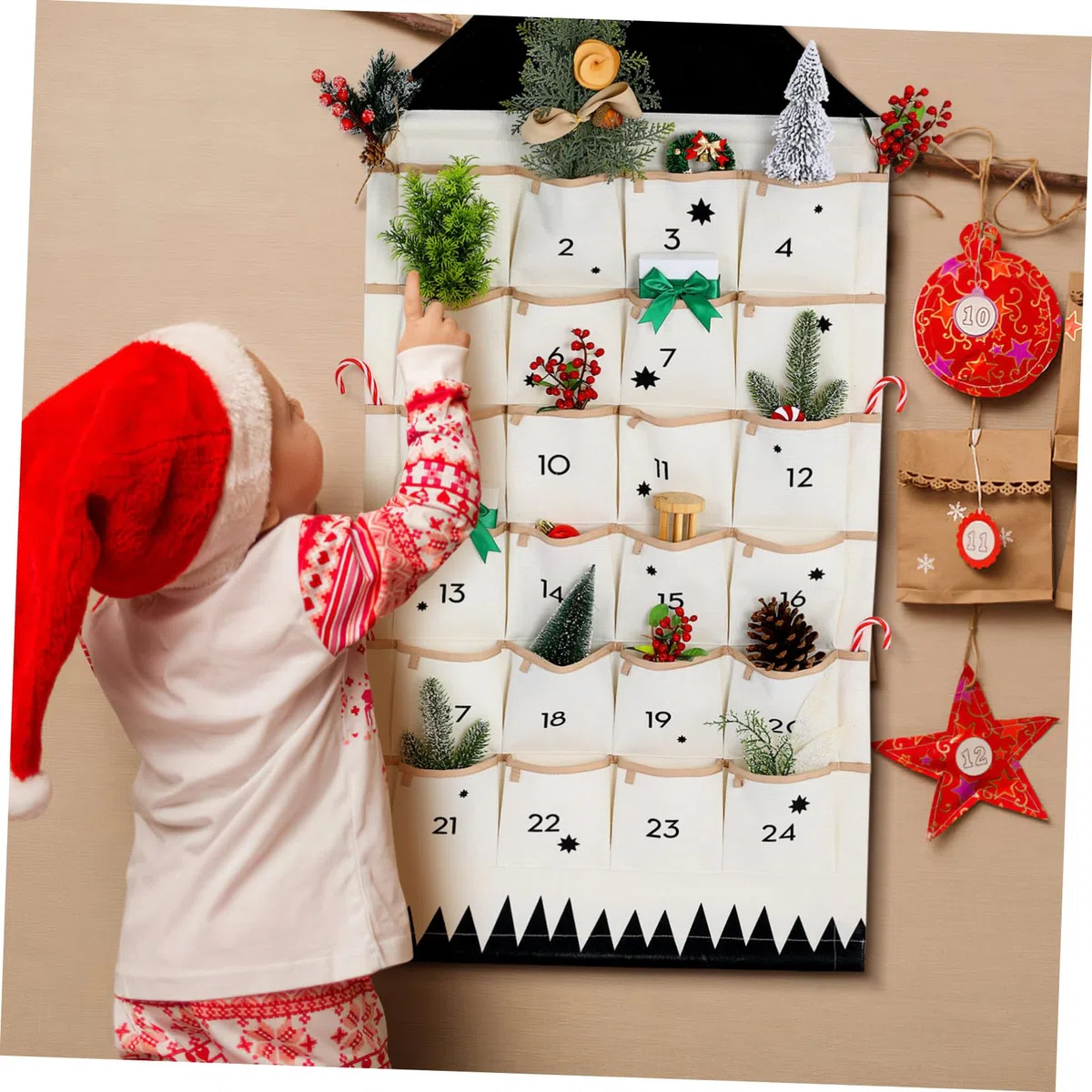 Hängende Aufbewahrungstasche aus Baumwollstoff mit Mehreren Fächern Waschbar und Ordentlich für Wand und Tür als Weihnachtskalender Organizer im Haus Design