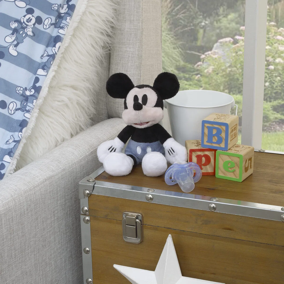 Disney Mickey Mouse Schnullerhalter aus Plüsch, Weiß, Blau und Schwarz