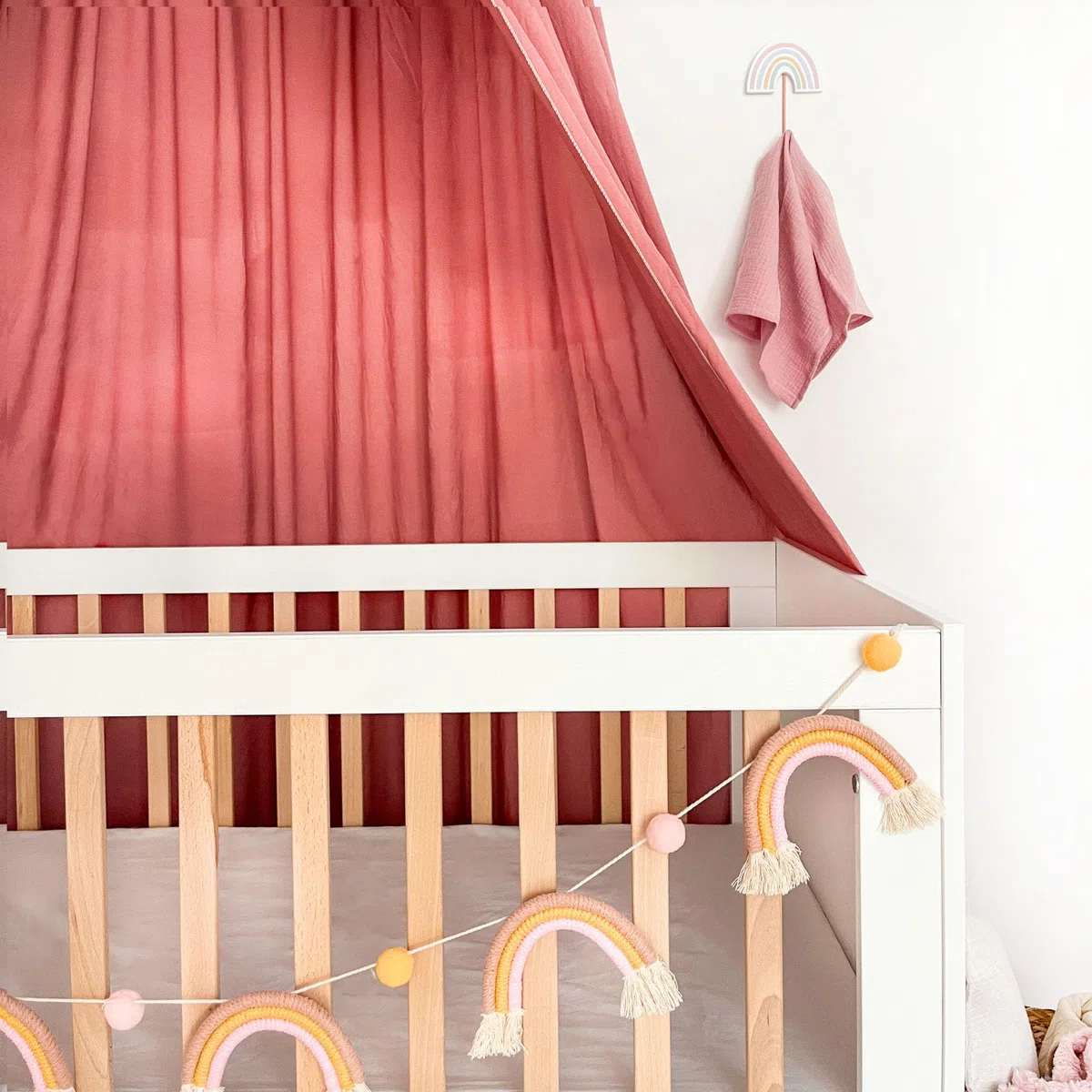 ATB Weiss Babybett Ila 60x120 - Baby Bett Für Baby - Massivholz Bed 120x60 for Babys - Kinderbett Ab 3 Jahr - Weiß Crib 60 x 120 - Beyaz Bebek Yatagi - Komplett Beybi Cots Für Sleep