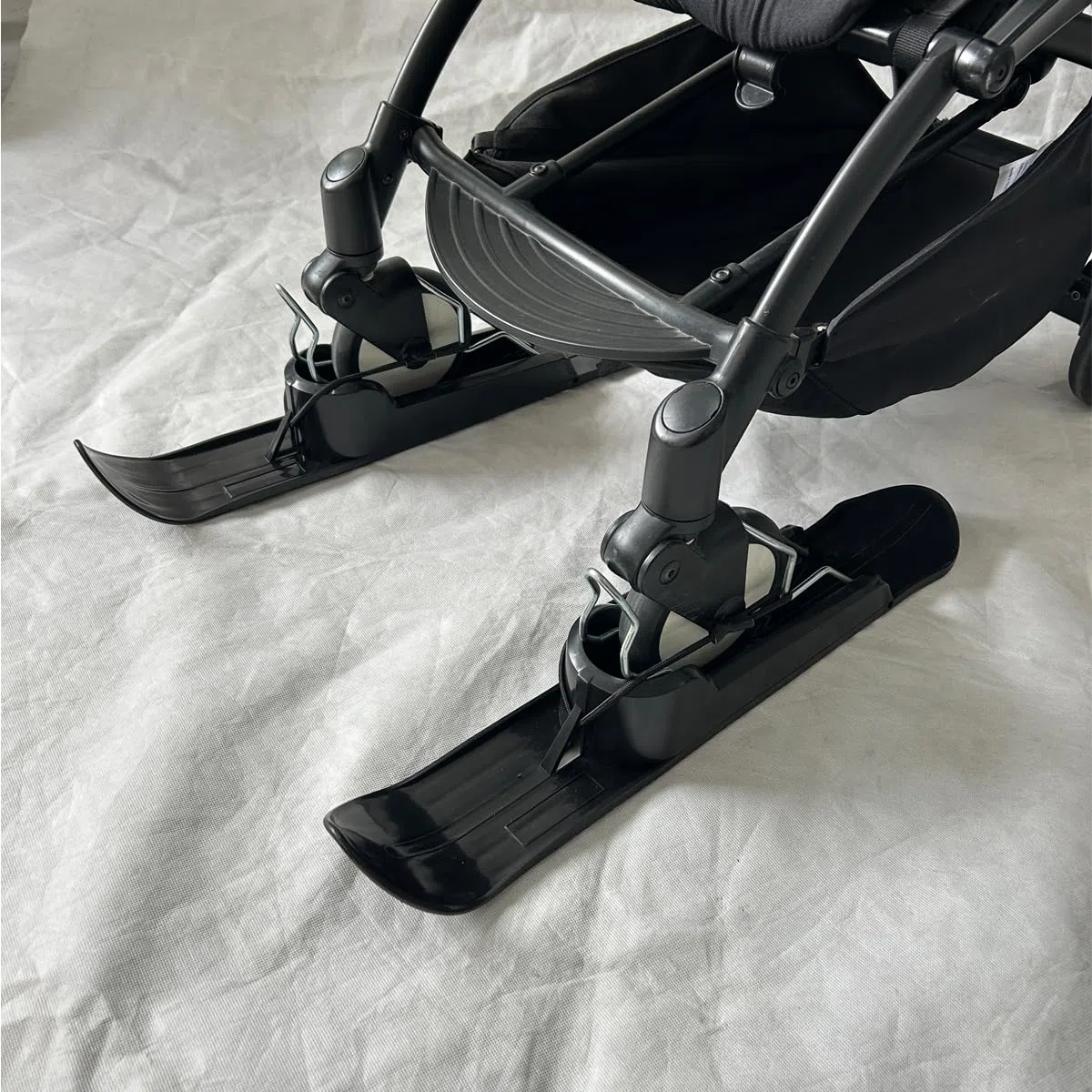 Universal Skischild für Kinderwagen und Trolleys für Haustiere, Schneewagen- oder Strandgleiter, Ski-Board und Strandrollbrett für Rollstühle