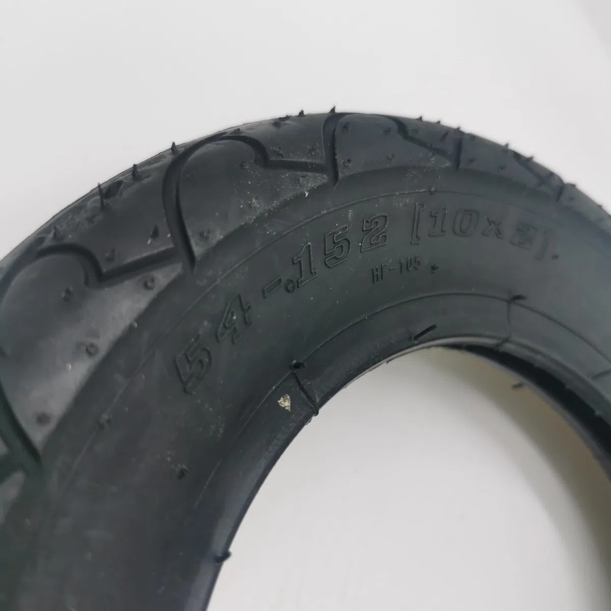 Duro 2X Reifen 10 Zoll + AV abgewinkelt Schlauch | 10 x 2 | ETRTO 54-152 | Schwarz Decke Mantel Kinderwagen Fahrrad Buggy Roller Dreirad Schläuche Autoventil Schrader