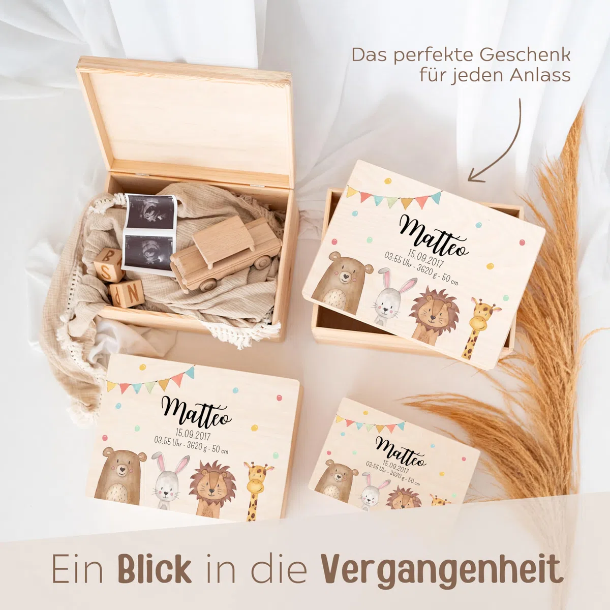 wunderwunsch - Personalisierte Erinnerungsbox Taufe mit Hochwertigem UV-Farbdruck - Geschenke Baby - Niedliche Erinnerungskiste aus Holz - Geschenk Taufe (Tiere unten Girlande, M flach-Klappdeckel)