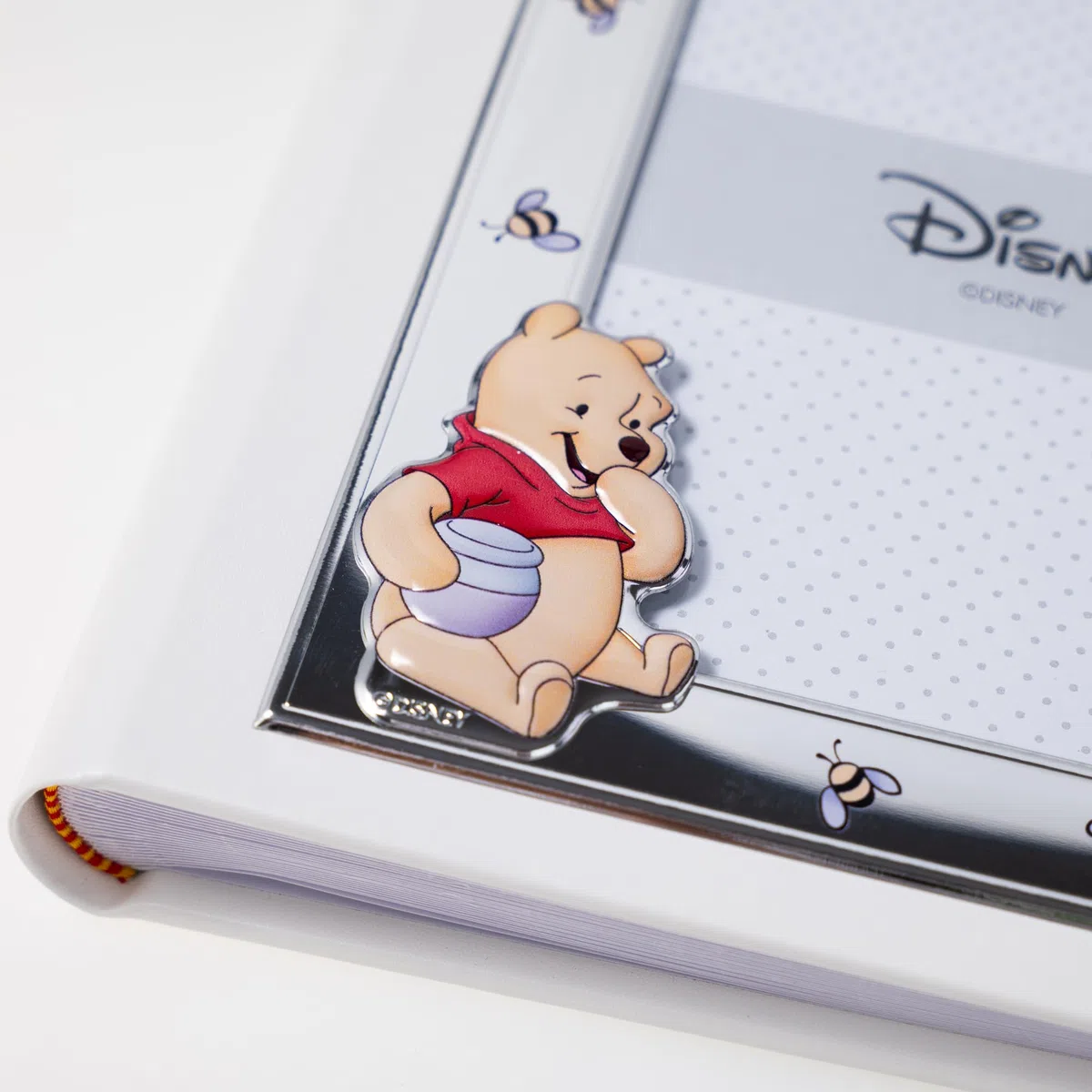 VALENTI & CO. Disney Baby - Winnie The Pooh - Fotoalbum für Kinder mit silbernem Fotorahmen für Taufe oder Kindergeburtstag