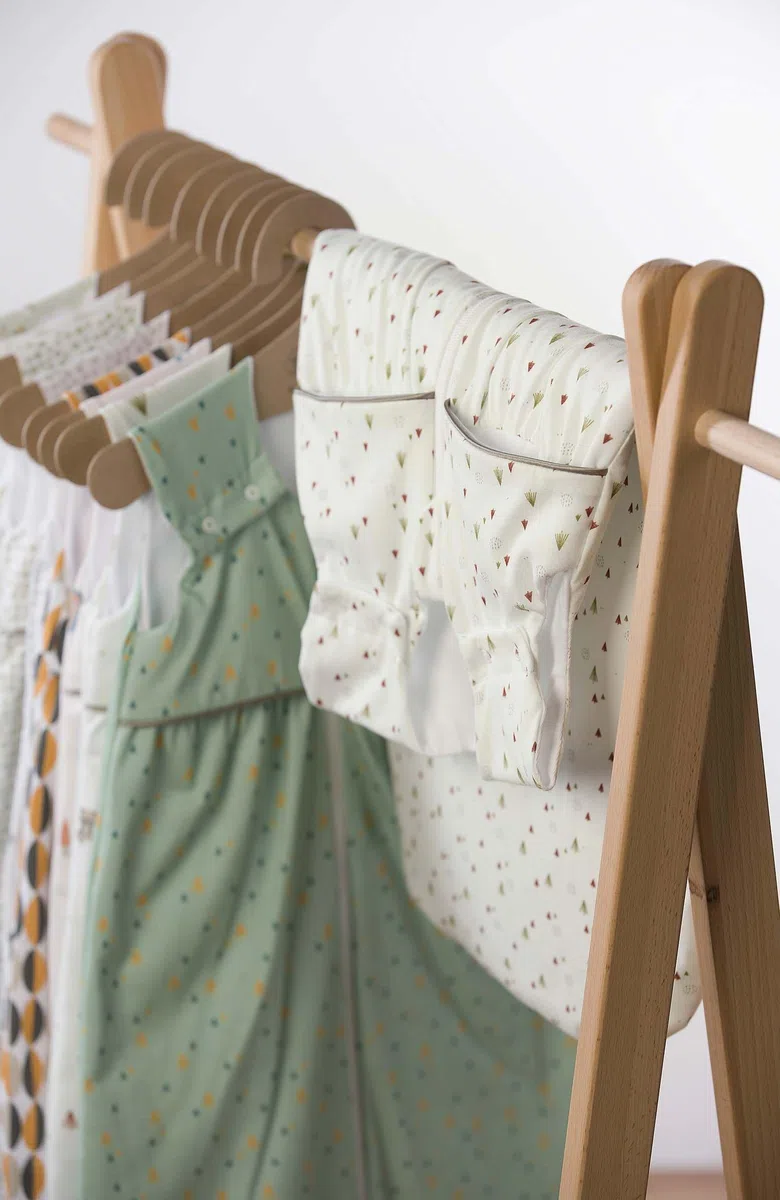 Odenwälder BabyNest Anni Light Schlafsack – Atmungsaktiver Baby-Schlafsack für Sommer & Ganzjahr, Weich & Leicht, Verschiedene Größen & Designs
