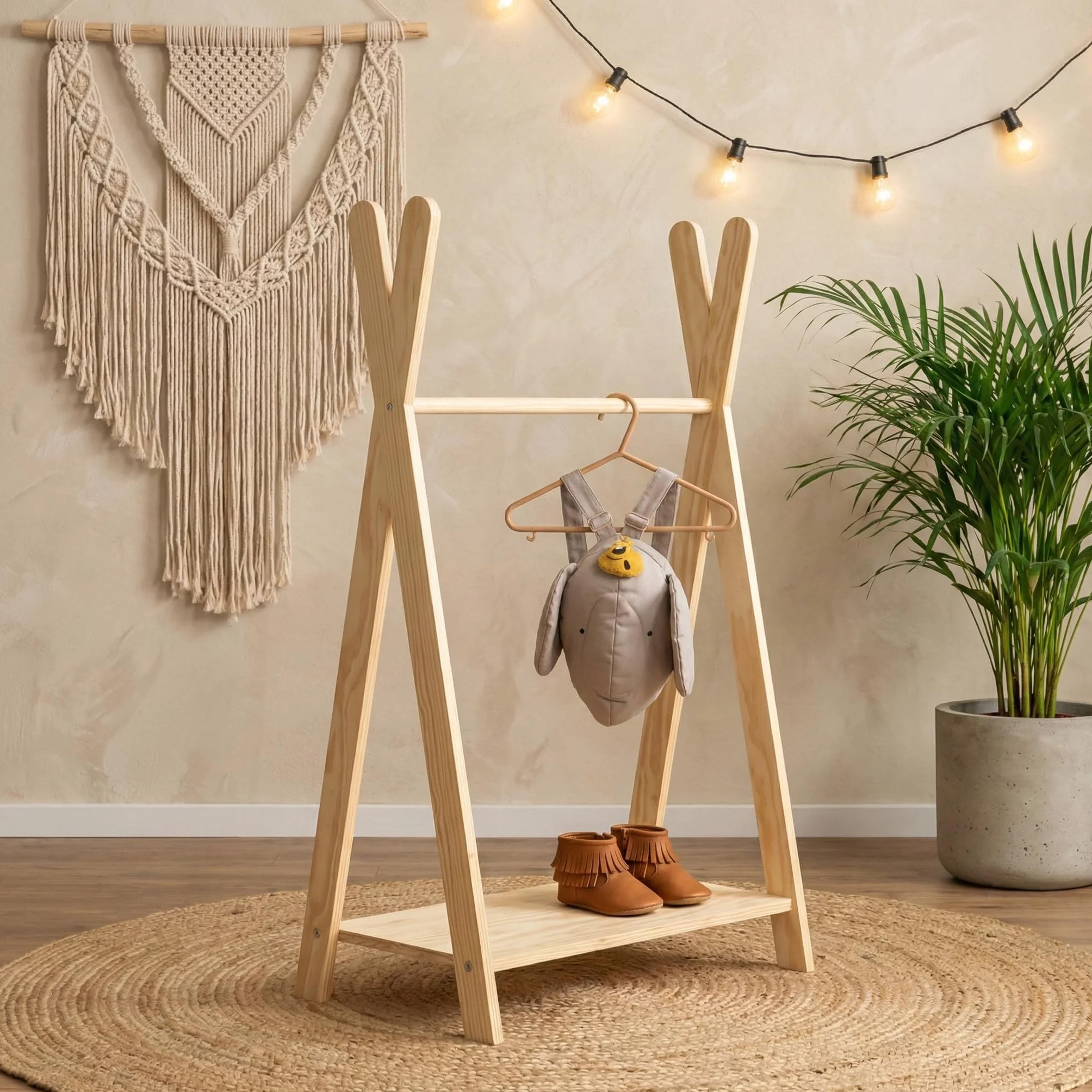 smartwood Kinder Kleiderständer TIPI M 97x63x36 cm - Montessori Garderobe aus FSC-Kiefernsperrholz mit Kleiderstange & Ablage - Garderobenständer mit Tragkraft bis 30 kg