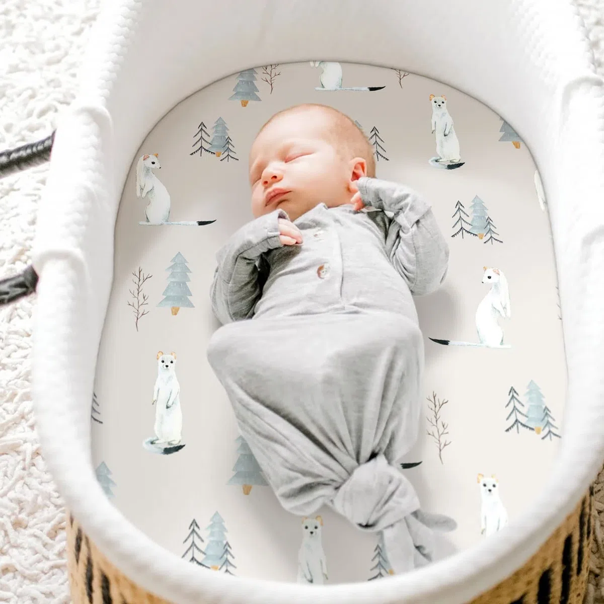 GRSSDER Dehnbares, ultraweiches Spannbettlaken-Set, 3er-Pack, universelle Passform für Stubenwagen, Babywiege, Moseskorb, ovale, rechteckige Matratze, eng anliegend und sicher, niedliche wilde