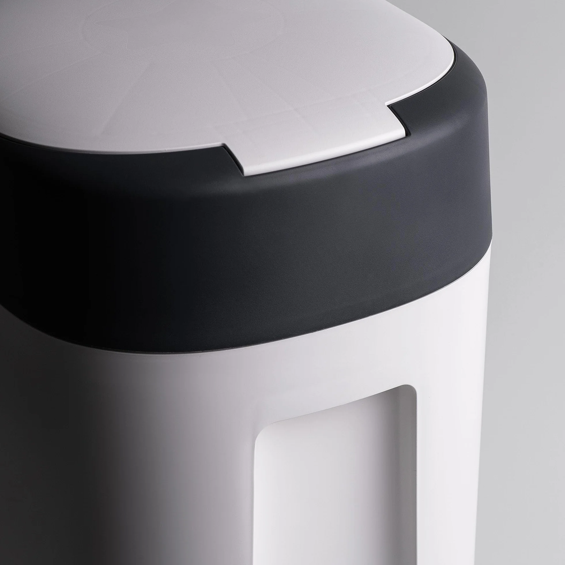 Tommee Tippee Twist and Click Advanced Windeleimer, umweltfreundliches System, inkl. 6 Nachfüllkassetten mit GREENFILM, Weiß