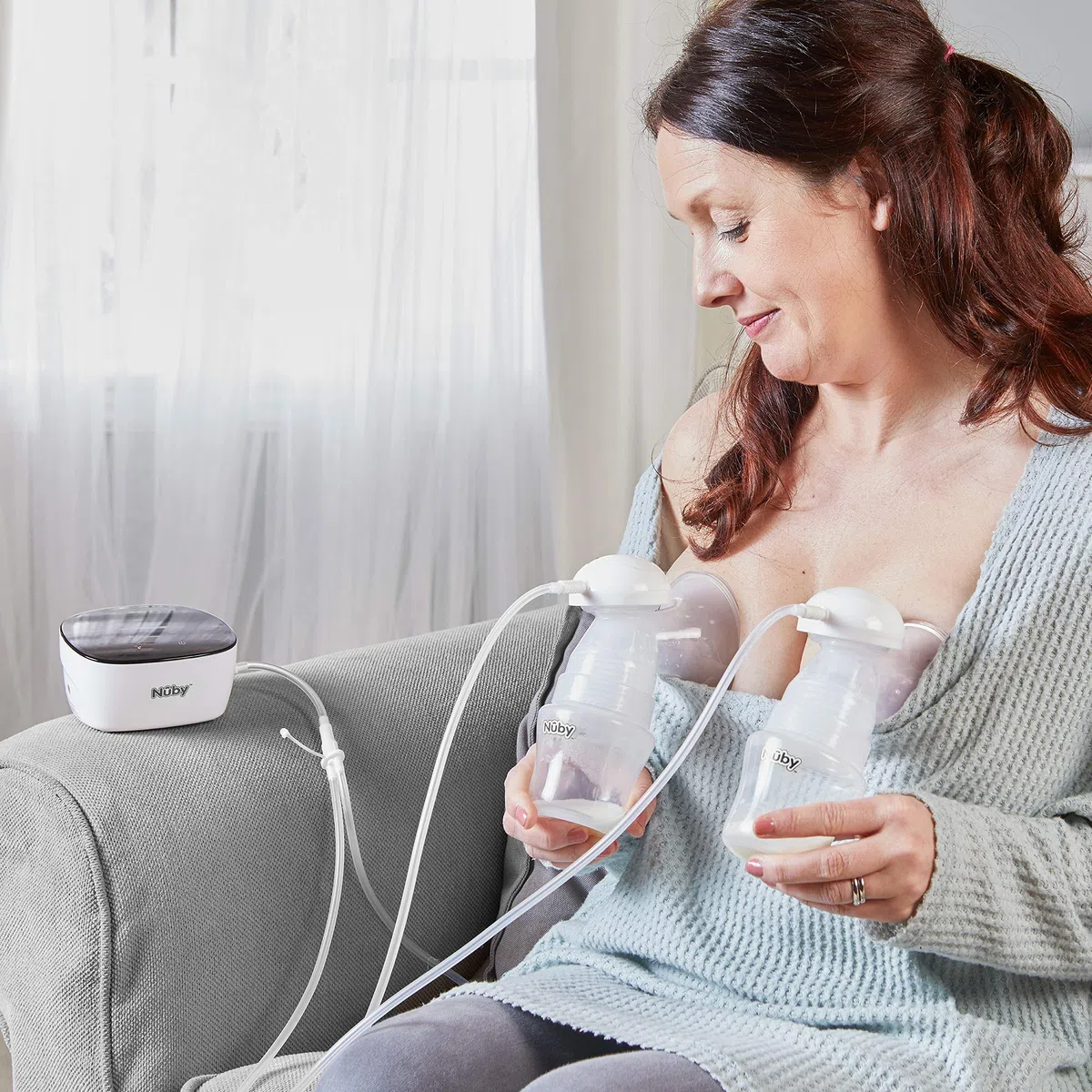 Nuby Ultimative elektrische Milchpumpe – Doppel- oder Einzelmilchpumpe | kompakt & tragbar | digitaler Touchscreen | leise & diskret weiß