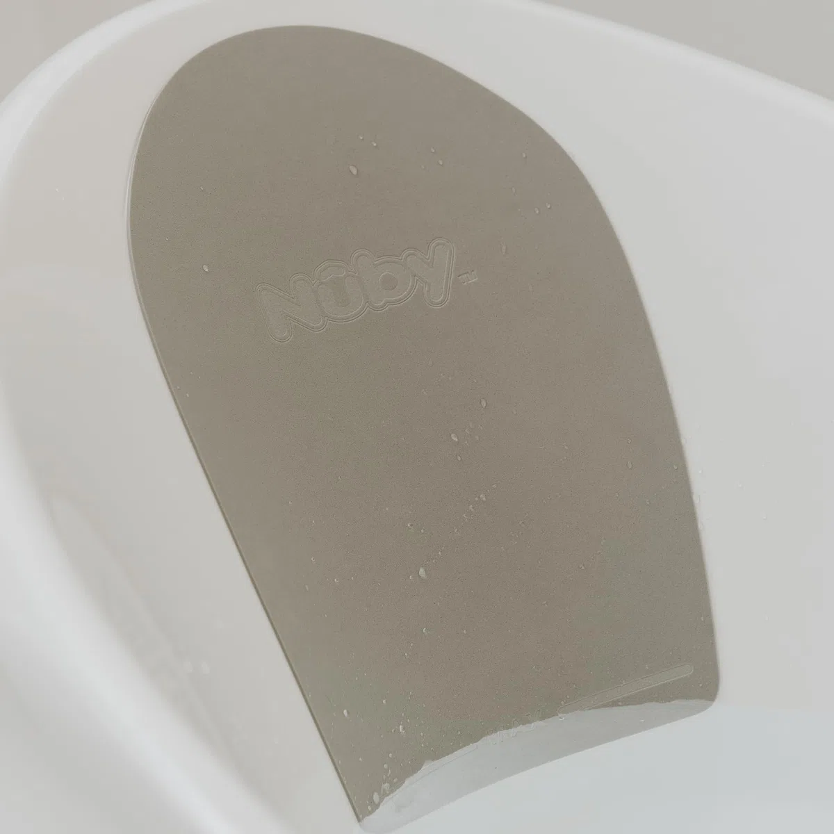 Nuby Sit Up Badewanne Babywanne ab 0 Monaten Compact Bath Weiß