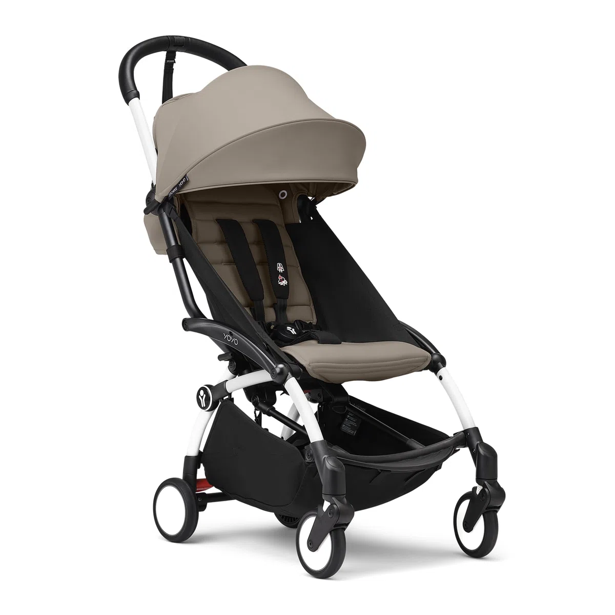 Stokke YOYO3 Kinderwagen ab 6 Monaten - Inklusive weißem Rahmen, Taupe Sitzkissen + Verdeck - Blitzschnell ein- und ausklappbar - Leicht & kompakt - Handgepäck-kompatibel