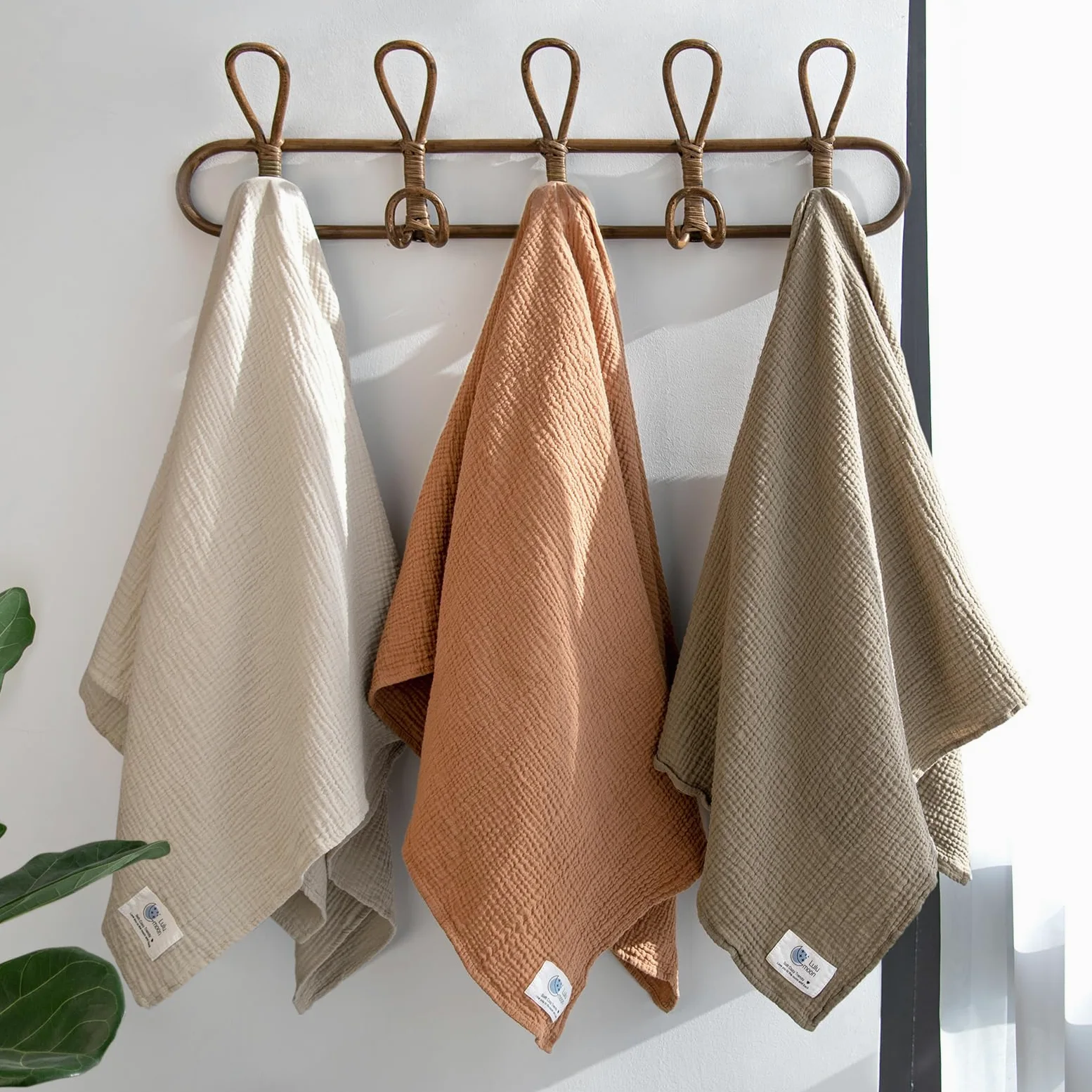 lulumoon Baby Pucktuch Musselin Decke - Baumwolle Dünne Atmungsaktive Babydecke - Baby Swaddle Decke Tücher für Junge und Mädchen 3er-Pack (Oliv)