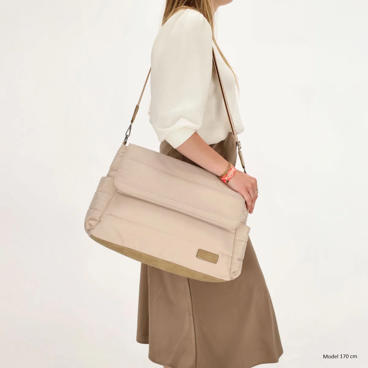 Zebra trends - Wickeltasche Organizer mit Wickelunterlage - Helles Taupe | Diaper Bag Mommy Bag, Leichtes Nylon, Zwei Flaschenhalter, Mehrere Innentaschen, Verstellbarer Schultergurt