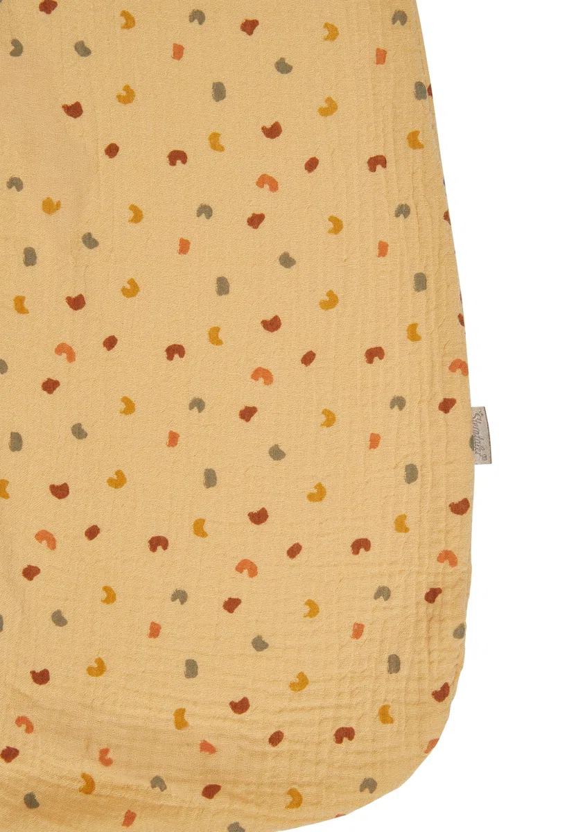 Sterntaler Schlafsack 110cm Giraffe & Löwe – Leichter Musselin mit Feinfrottee-Futter – Zwei-Wege-Reißverschluss & Kabelöffnung in der Seitennaht- 1,00 TOG – Baby und Kleinkind Schlafsack, Ocker