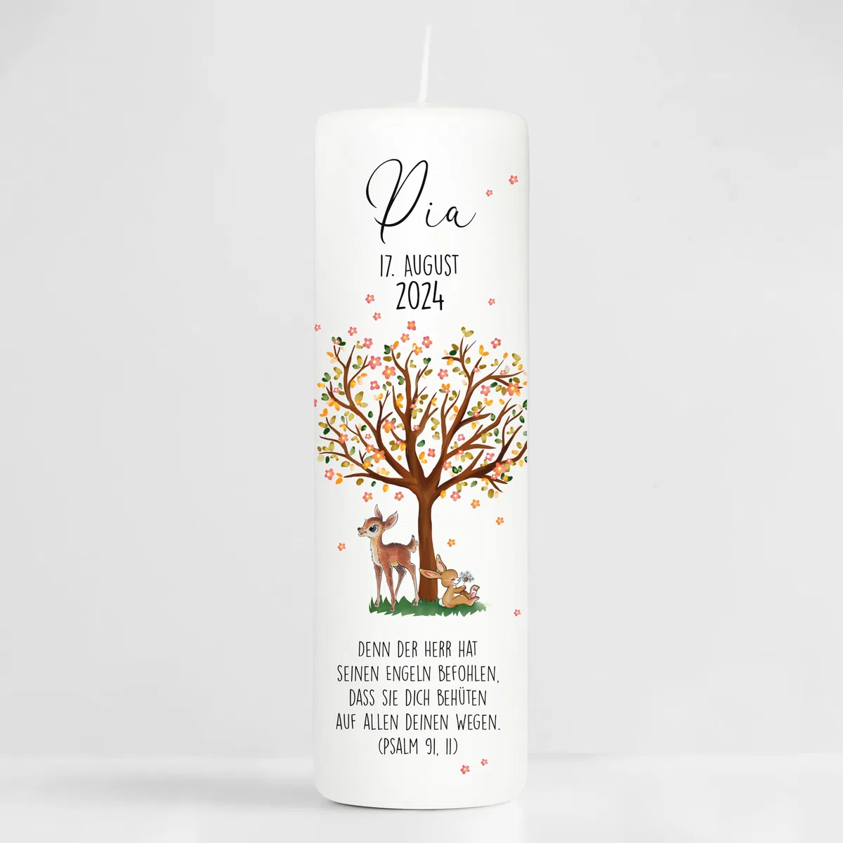 Wandtattoo Loft Taufkerze Mädchen oder Junge mit Taufspruch, Motiv mit Baum, Reh und Hase, 25cm x 8cm, personalisierte Kerze, bedruckte Kerze zur Taufe, Stumpenkerze, individuelles Taufgeschenk