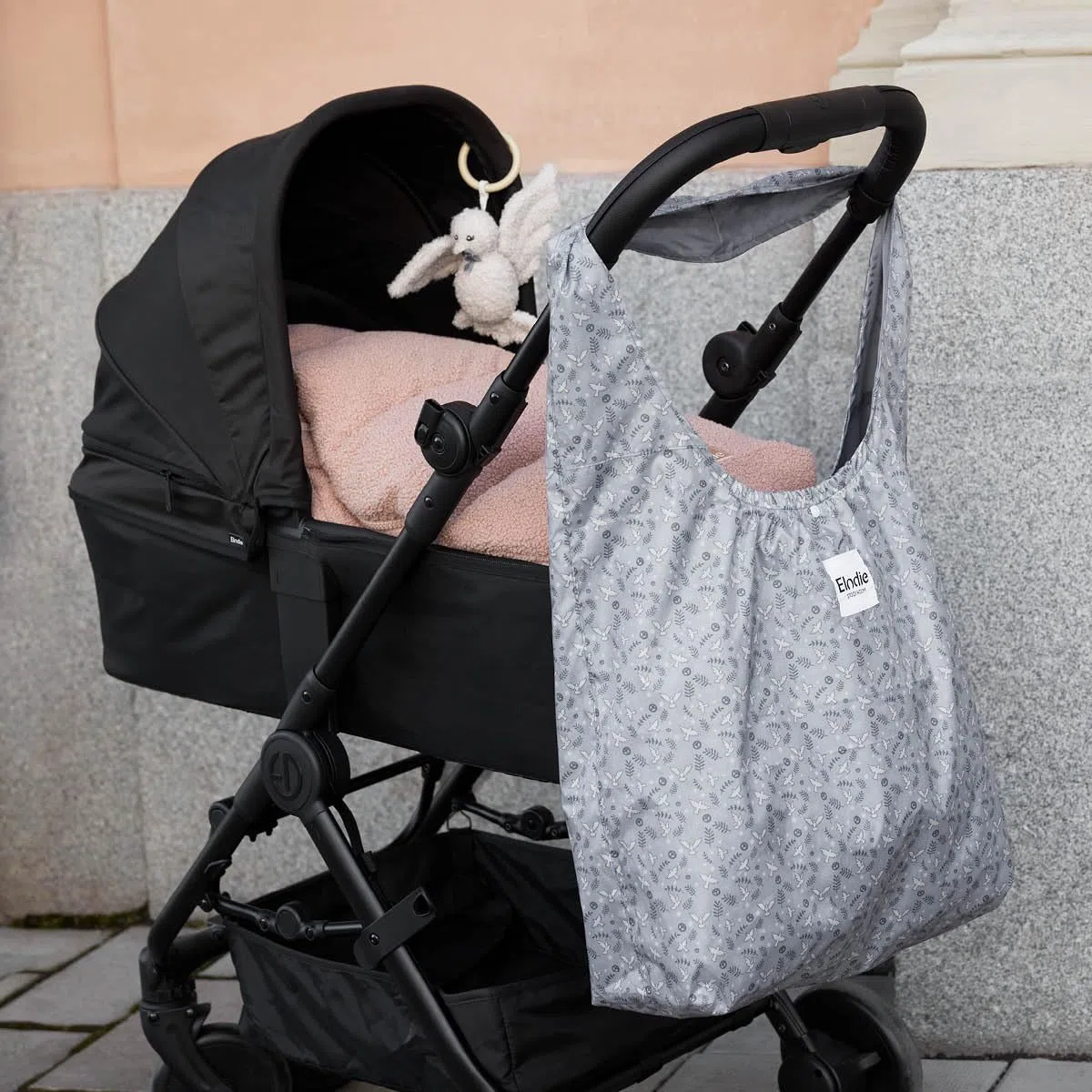 Elodie Details Universelle Fußsack für Kinderwagen Pink Bouclé