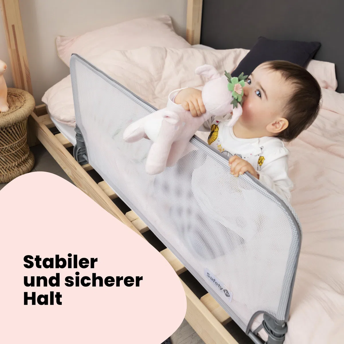 Safety 1st Extra Large Bed Rail 150 cm, Bettgitter Rausfallschutz, 18 Monate–5 Jahre, verstellbares Bettschutzgitter, Netzgewebe, automatische Sperre, einfach zu reinigen, Grau & Weiß