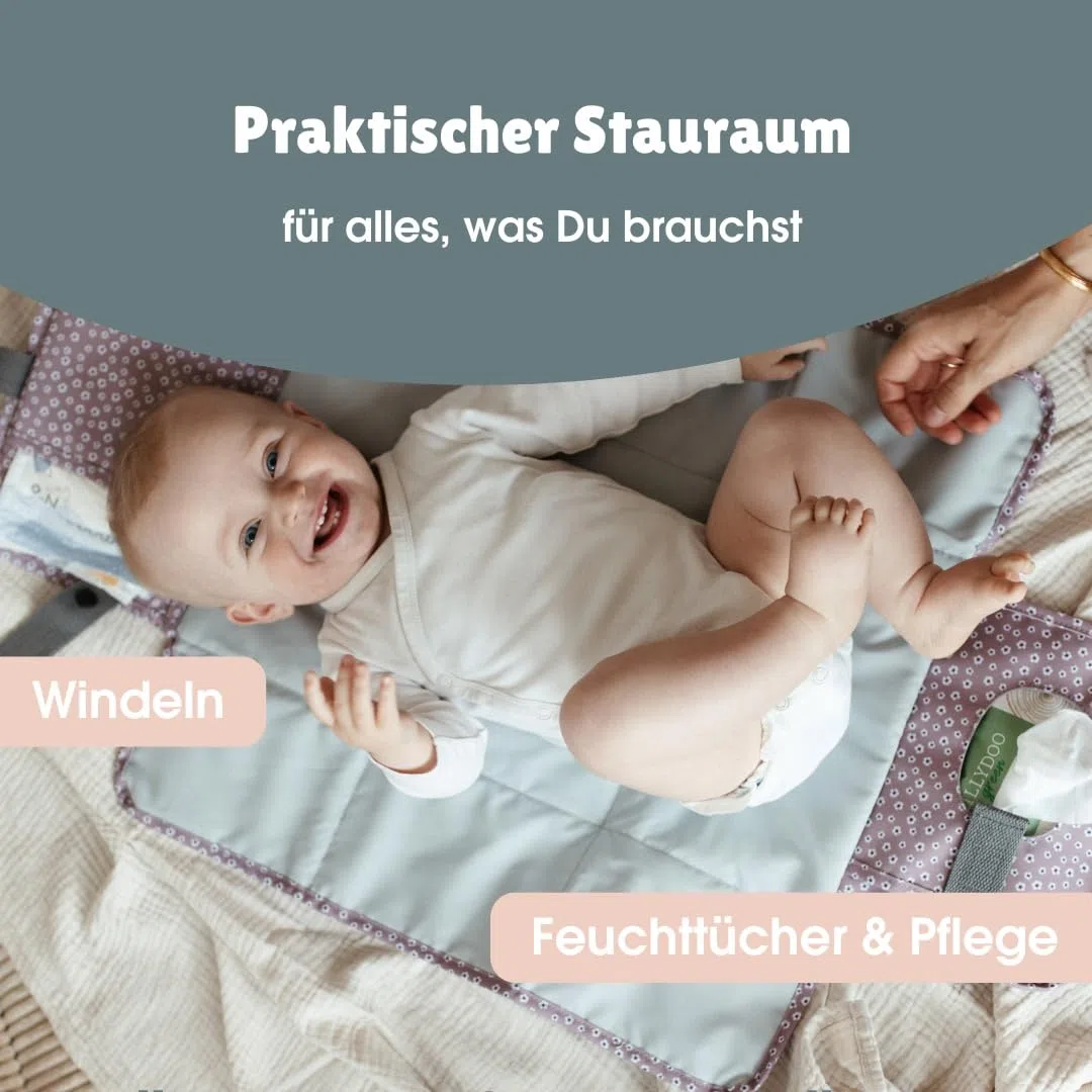 emma & noah Wickelunterlage für Unterwegs, 82x52 cm (gefaltet 25x18 cm), Abwaschbar, Wickeltasche mit Windeltasche für den Kinderwagen, Organizer für Windeln und Feuchttücher (Leo Grau)