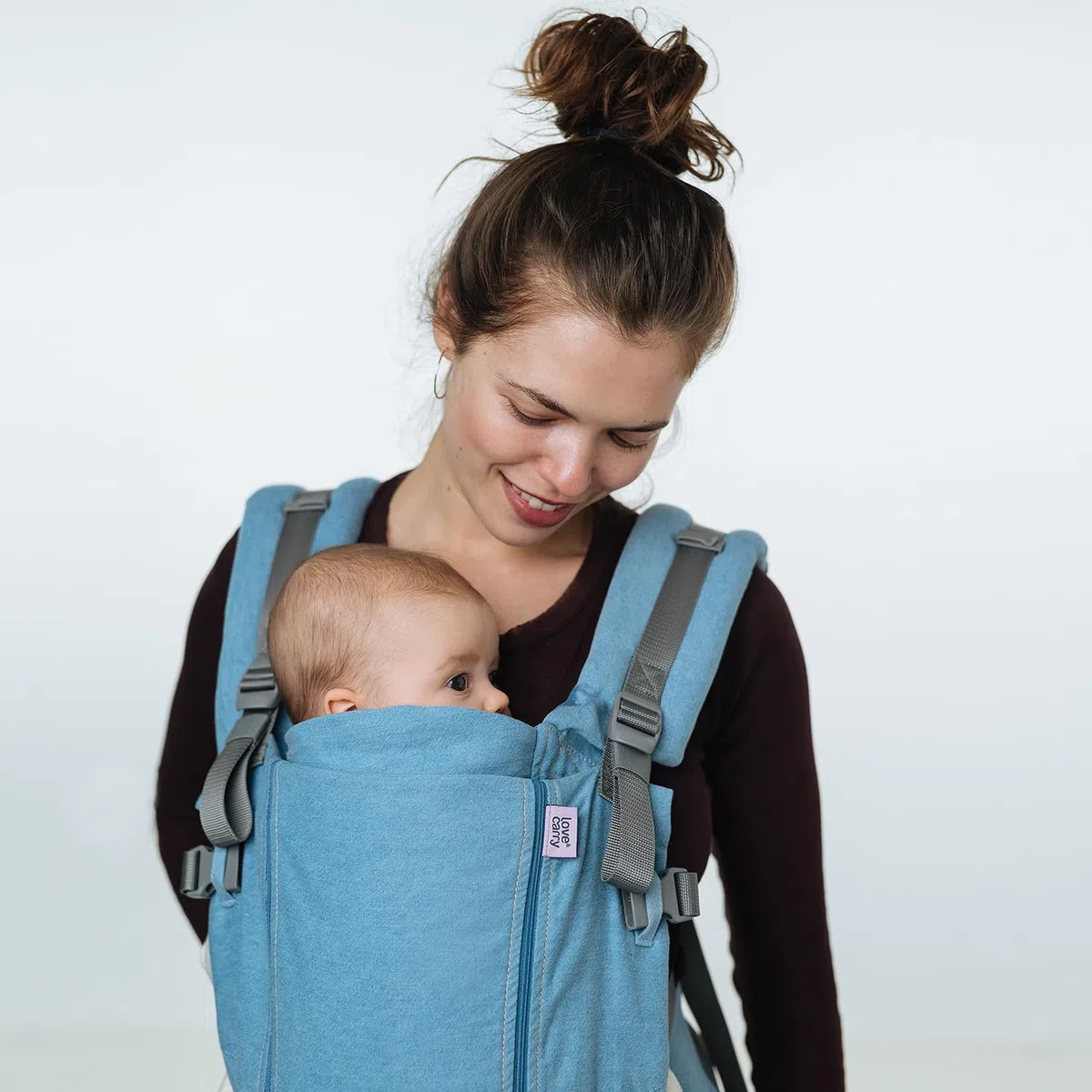 Love & Carry ONE Babytrage für Neugeborene (Light denim)
