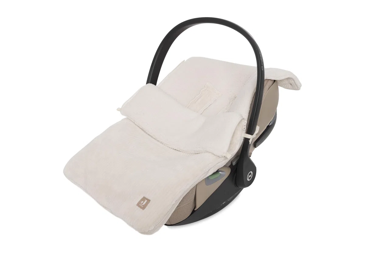 Jollein Fußsack Cloudy Rib Oatmeal Babyschale Kinderautositz Gruppe 0+ Kinderwagen 3-Punkt- 5-Punkt-Gurt Rippstruktur Fleecefutter