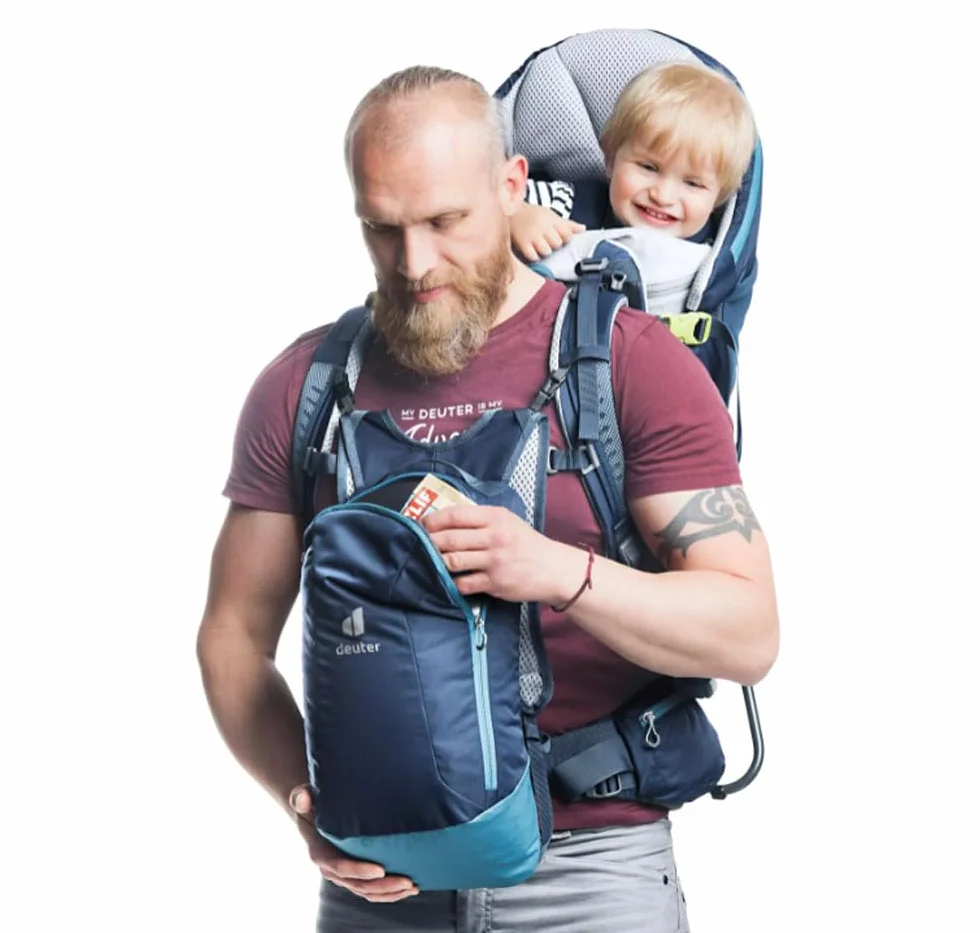 Deuter Kid Comfort Pro Kindertrage mit Daypack