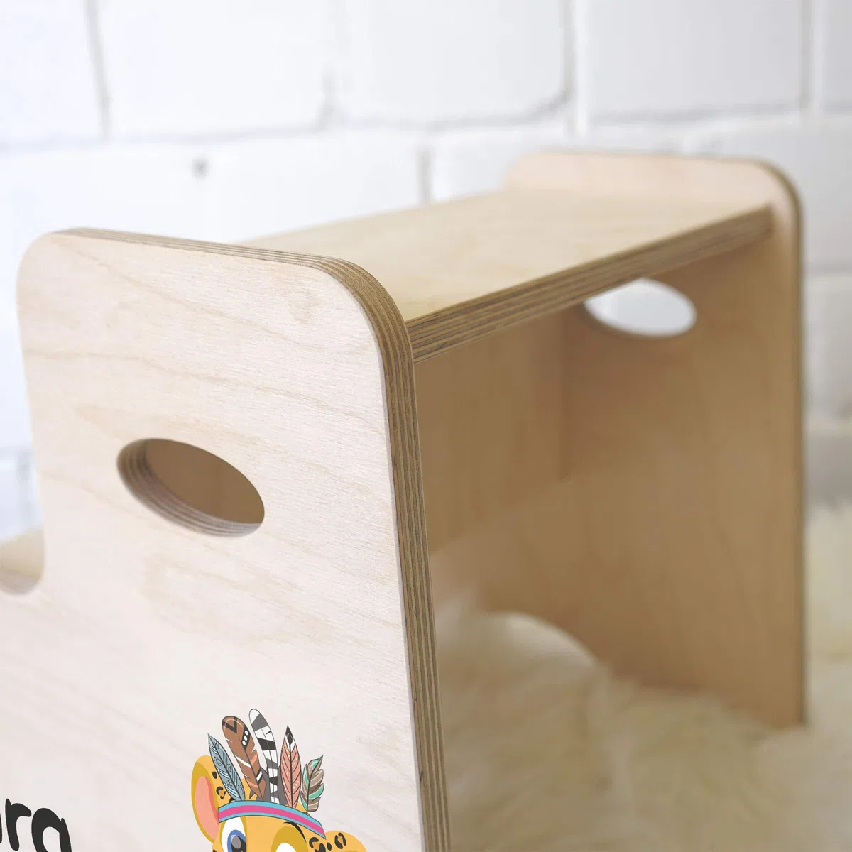 Holzura Tritthocker Kinder, Hocker aus Holz für Bad und Küche, Holzhocker personalisierter Toilettenhocker mit Name