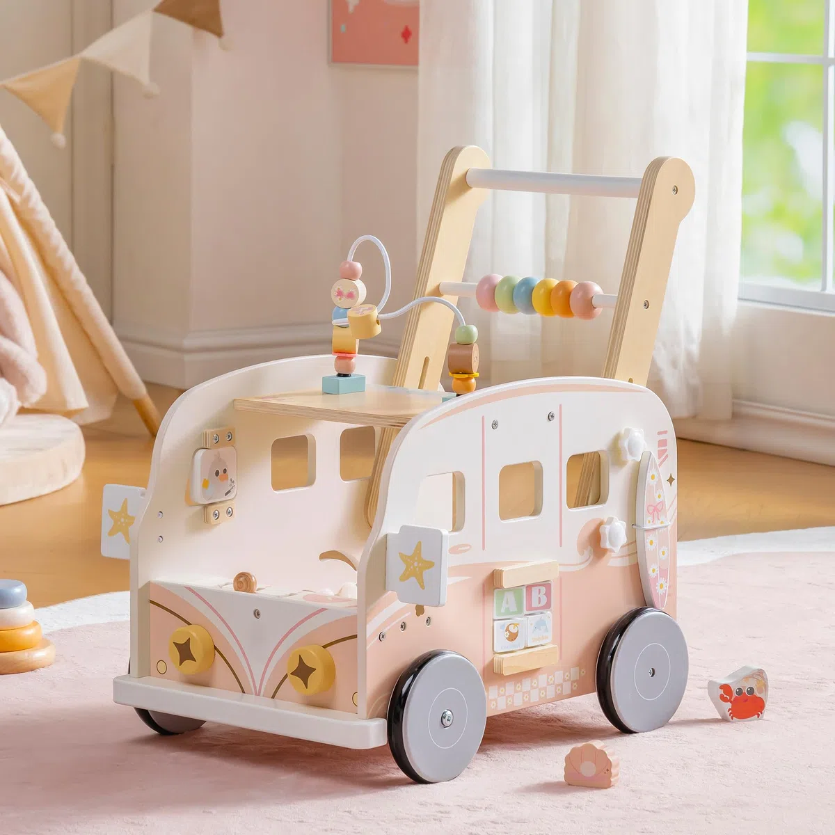 ROBOTIME Lauflernwagen Holz mit Geschwindigkeitskontrolle, Rosa | Urlaubsbus-Design Höhenverstellbare Baby-Lauflernhilfe mit Aktivitätscenter und Stauraum für Kinder von 10–36 Monaten