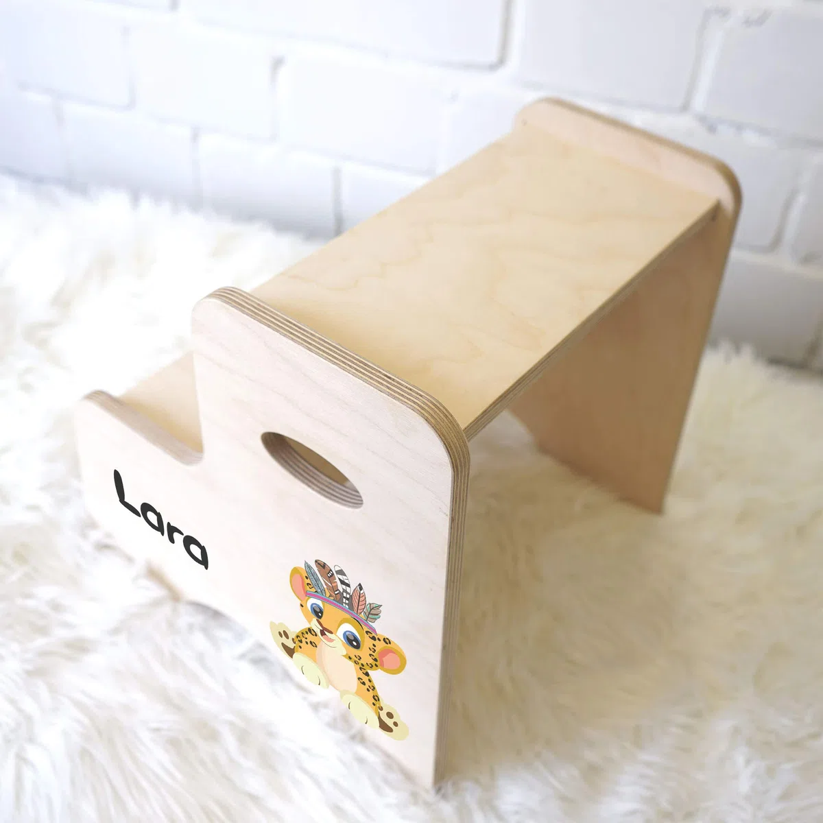 Holzura Tritthocker Kinder, Hocker aus Holz für Bad und Küche, Holzhocker personalisierter Toilettenhocker mit Name