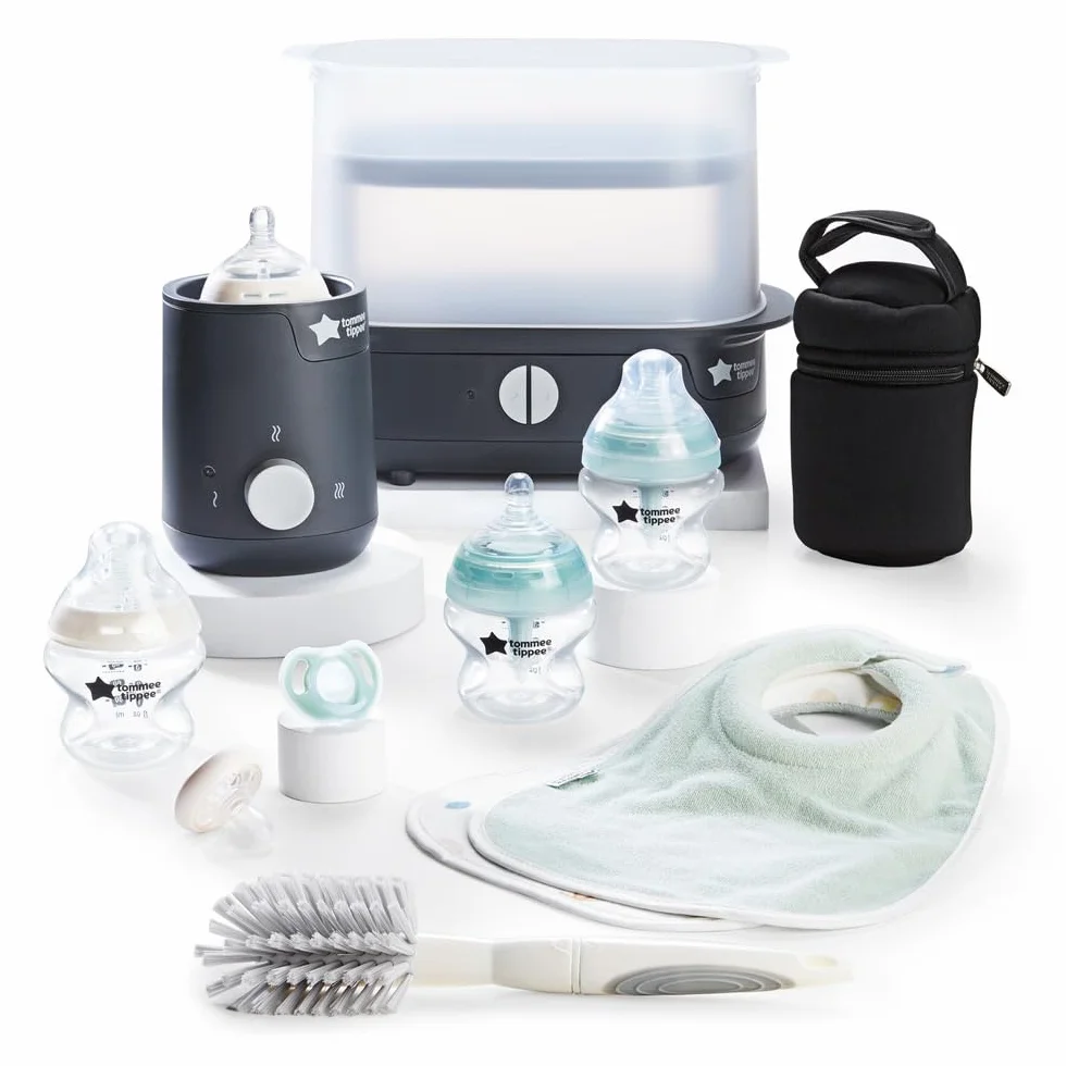 Tommee Tippee Komplettes Fütterungsset, elektrischer Dampfsterilisator mit isolierter Flaschentasche, Babyflaschen für Neugeborene und Easiwarm Flaschenwärmer, Schwarz