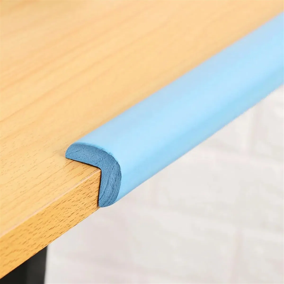 Eckenschutz für Tische, Kindersicherheit, 2 Meter langes Schaumstoff-Stoßdämpferband, Tischschutzleiste