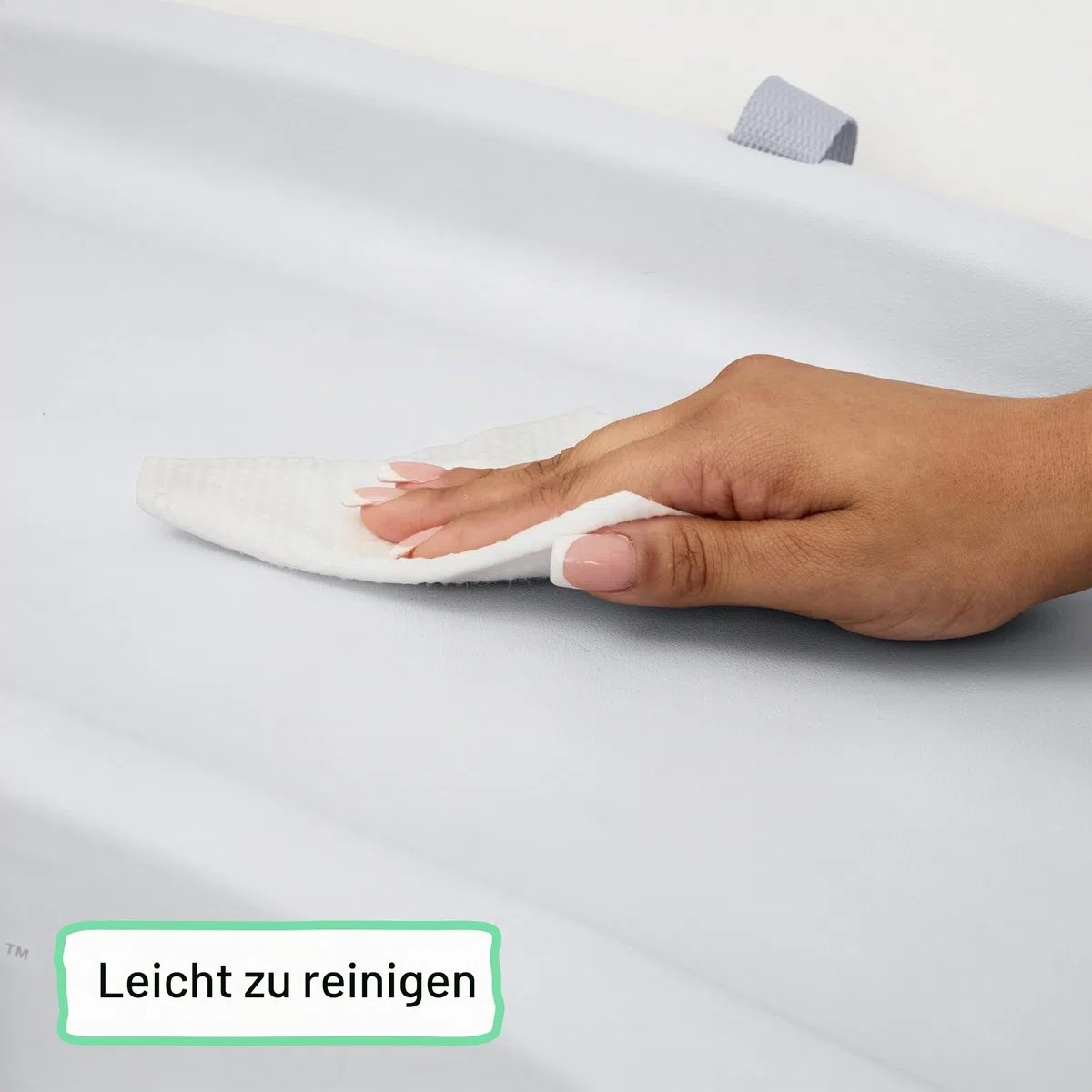 Ingenuity, Comfy Clean Wickelauflage, wasserdichter Eva-Schaum, leicht abwischbares Polster mit Sicherheitsgurt & Rutschfester Unterseite, passend für Standardtische 79 x 43 cm, ab Neugeborenen