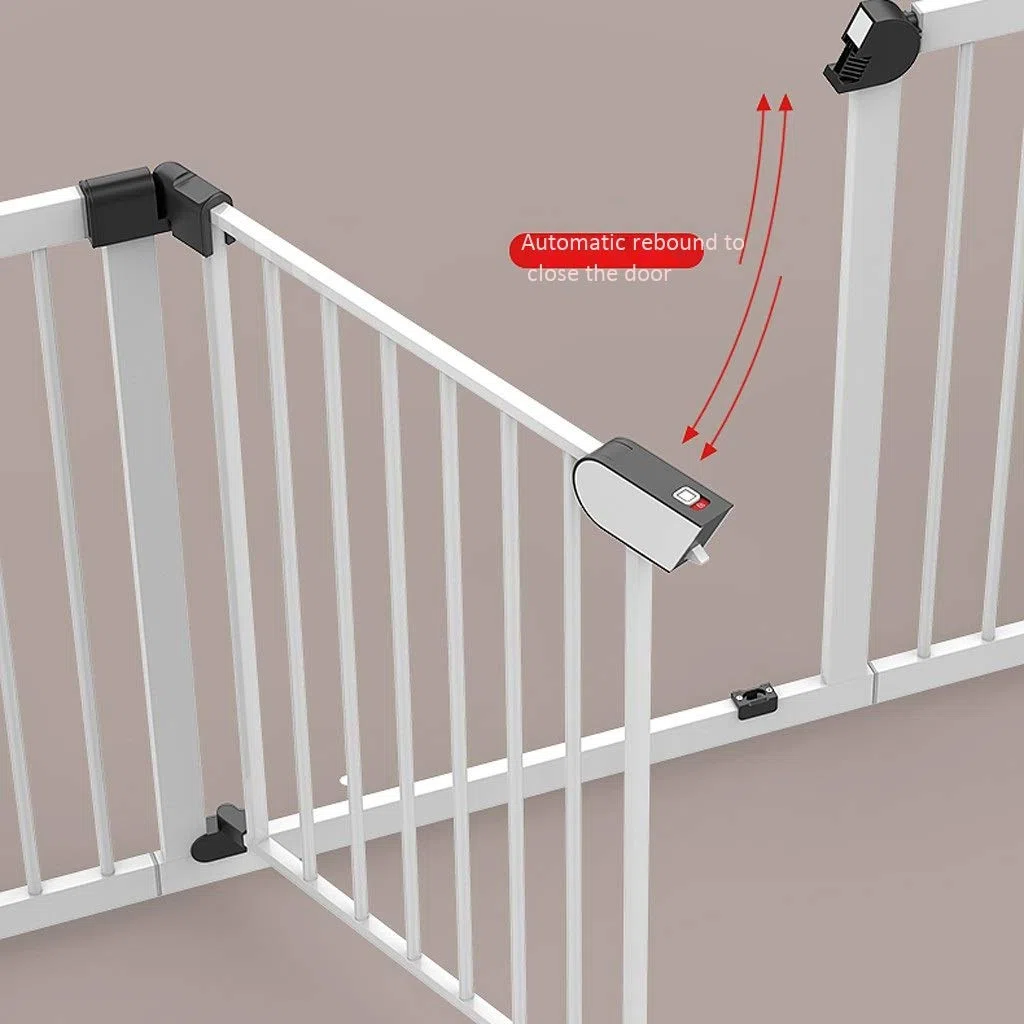 ArinkO Stanzfreies hohes Treppenschutzgitter für die Sicherheit von Kindern und Haustieren – Verstellbarer Zaun für Treppen und Spielbereiche – Höhe: 76 cm – Länge: 222–229 cm