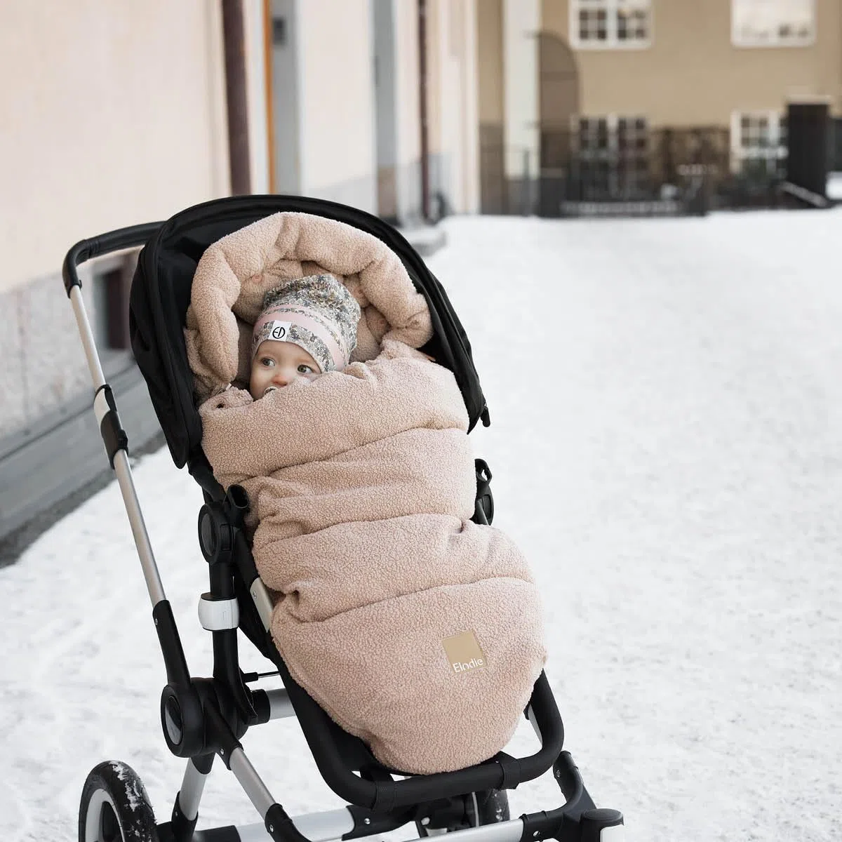 Elodie Details Universelle Fußsack für Kinderwagen Pink Bouclé