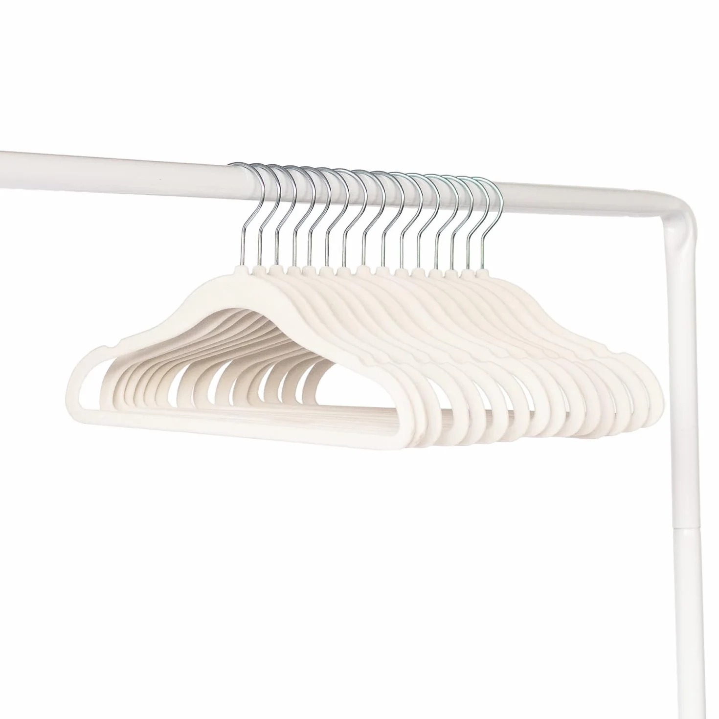3 Sprouts Kinder Kleiderbügel aus Samt - rutschfest & Robust - Ideal für Baby- & Kleinkinderkleidung - Baby Kleiderbügel - Platzsparend & Leicht - Perfekt für Kinderzimmer - 30 Stück - Creme
