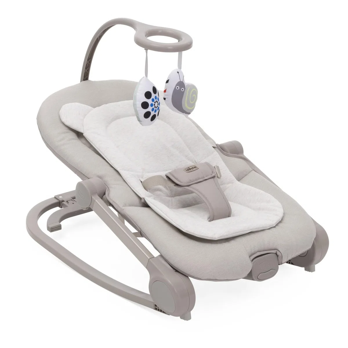 Chicco Wippe Mia 2-in-1, Babywippe und Hochstuhl, Einlage aus Bio-Baumwolle, Wendbare Spielleiste, Musik und Vibration, Schaukel- oder feste Modus, Ab 0 Monaten