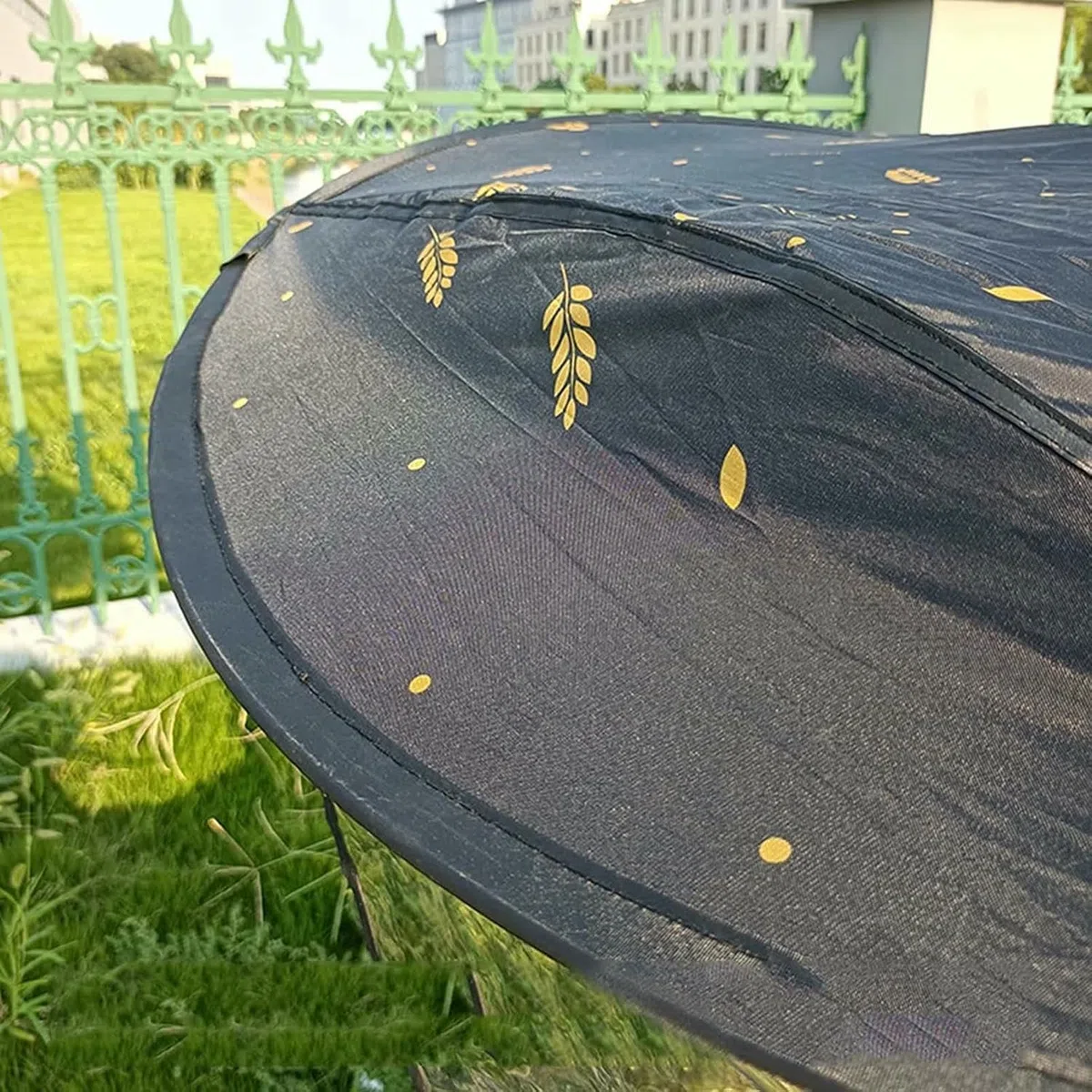 Universal Stuhl Baldachin Regenschirm - Faltbarer Sonnenschutz für Rollstühle und Roller, einfache 3-stufige Einrichtung, langlebiges Material mit Anti-Cracking-Technologie
