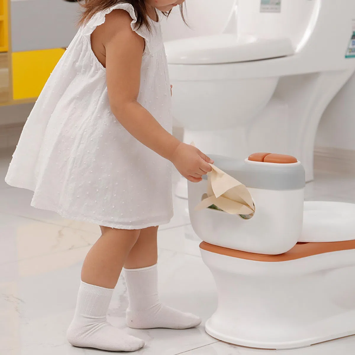 Kleinkind Töpfchen Training Toilette, tragbare Kleinkind Töpfchen Stuhl mit Spülung Tasten, Tissue Dispenser und lebensechte Spülung Sounds abnehmbaren Töpfchen Sitz