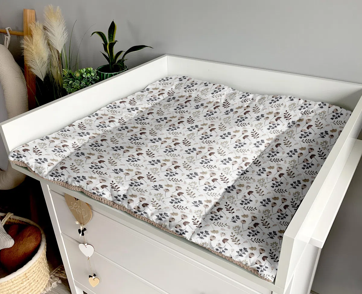 Wickelauflage Set 6-teilig – Wickelunterlage aus Baumwolle & Waffelstoff – Baby Wickelauflage – Geschenk zur Babyparty – Wickeltischauflage – 75x75 cm (Breite x Tiefe), Zweige und braun
