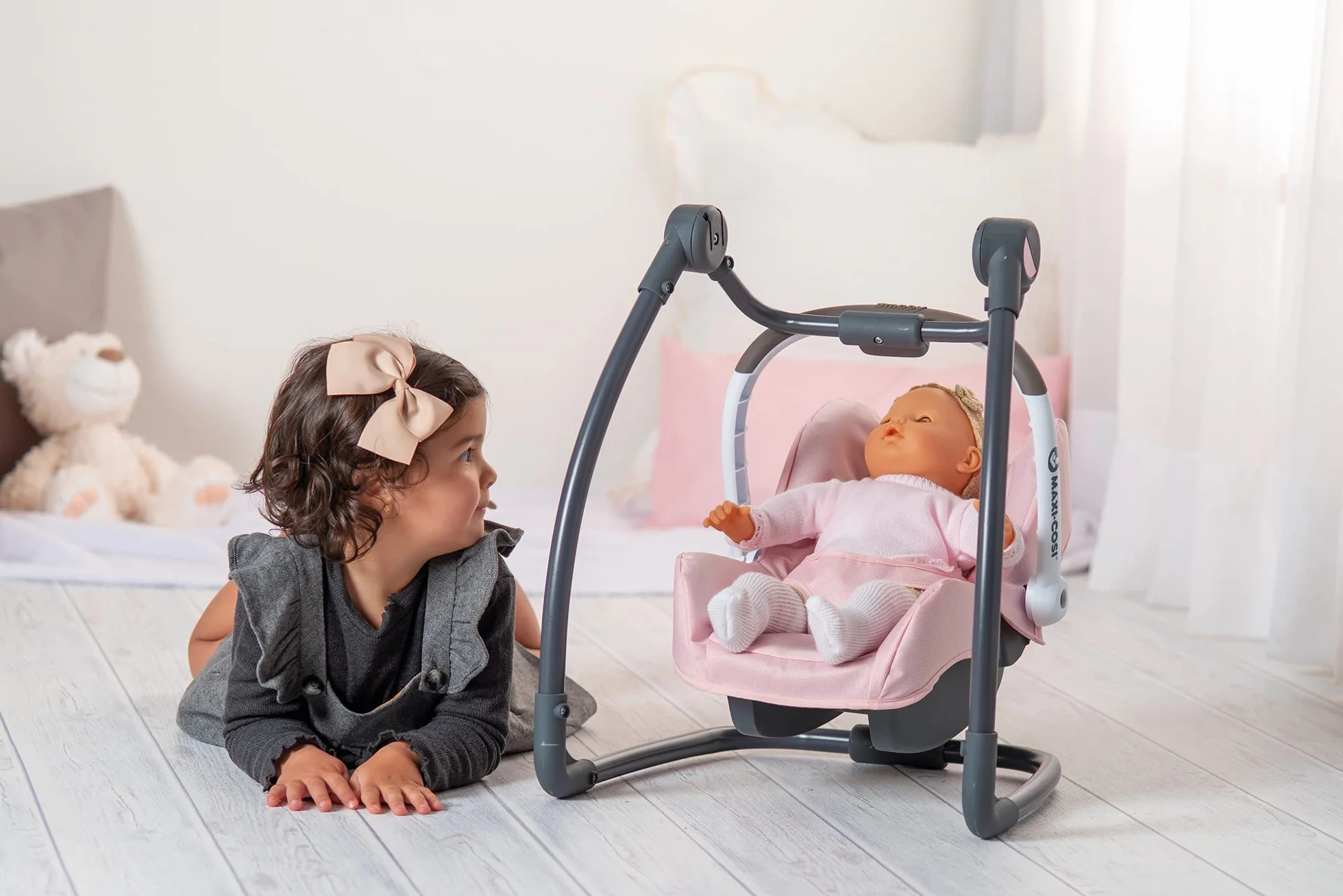Smoby - Maxi-Cosi 3-in-1 Puppenhochstuhl - für Puppen bis 42 cm, Sitzschale, Hochstuhl, Autositz & Schaukel-Sitz, Puppenzubehör für Kinder ab 3 Jahren, rosa